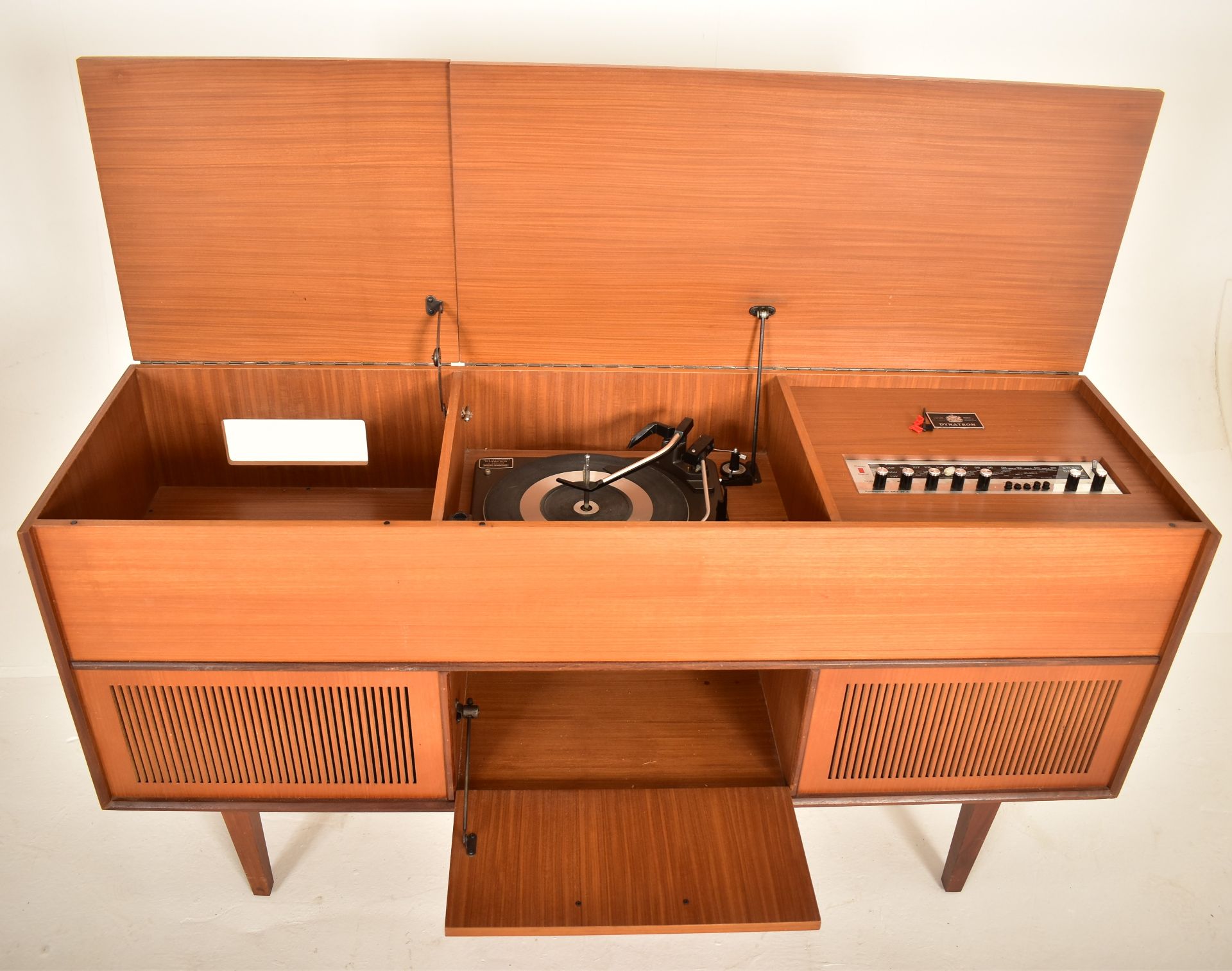 DYNATRON - 60S TEAK CASED RADIOGRAM WITH GARRARD DECK - Image 3 of 7