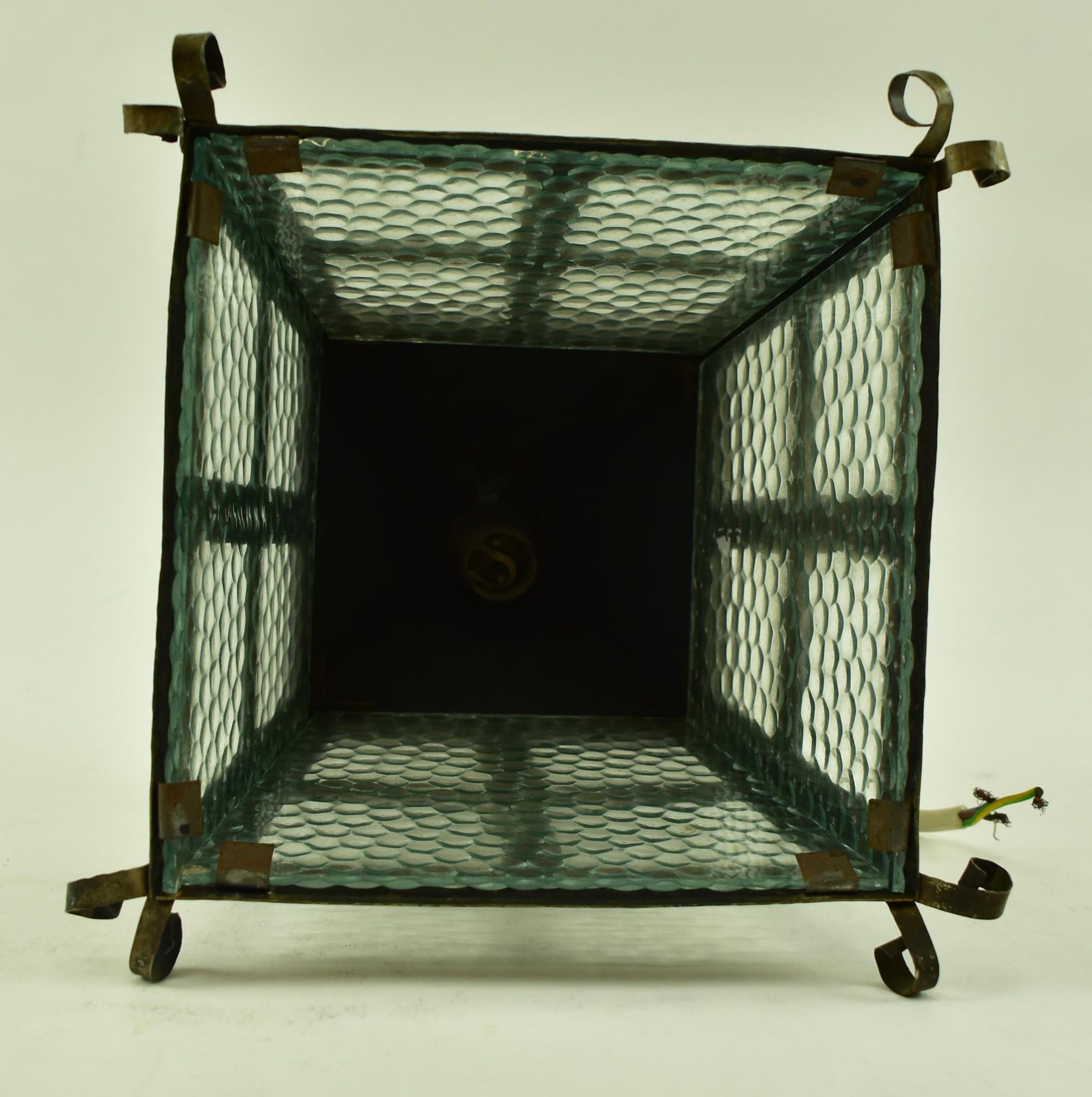 EARLY 20TH CENTURY ARTS & CRAFTS HANGING PORCH LANTERN - Image 5 of 5
