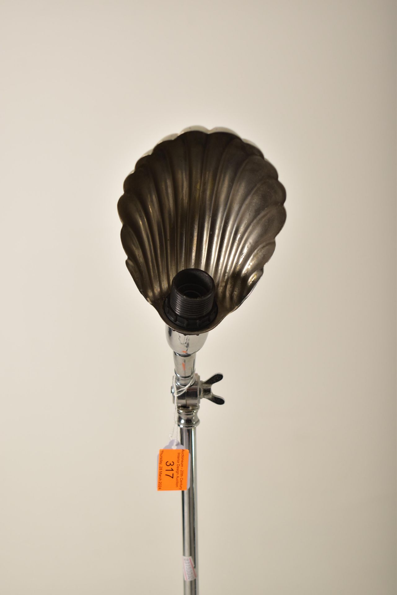 ART DECO STYLE 20TH CENTURY CHROME METAL FLOOR LAMP - Image 4 of 4