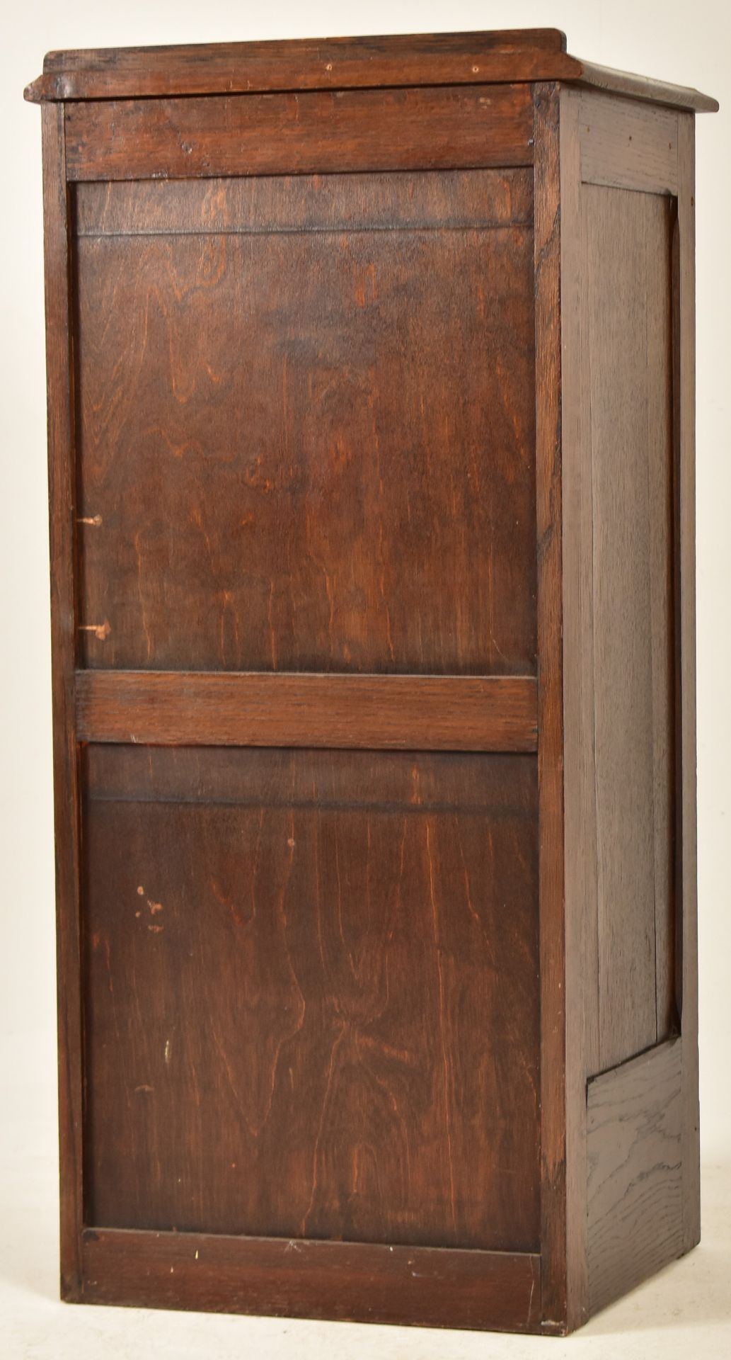 EARLY 20TH CENTURY ART DECO OAK PEDESTAL CABINET CHEST - Image 6 of 6