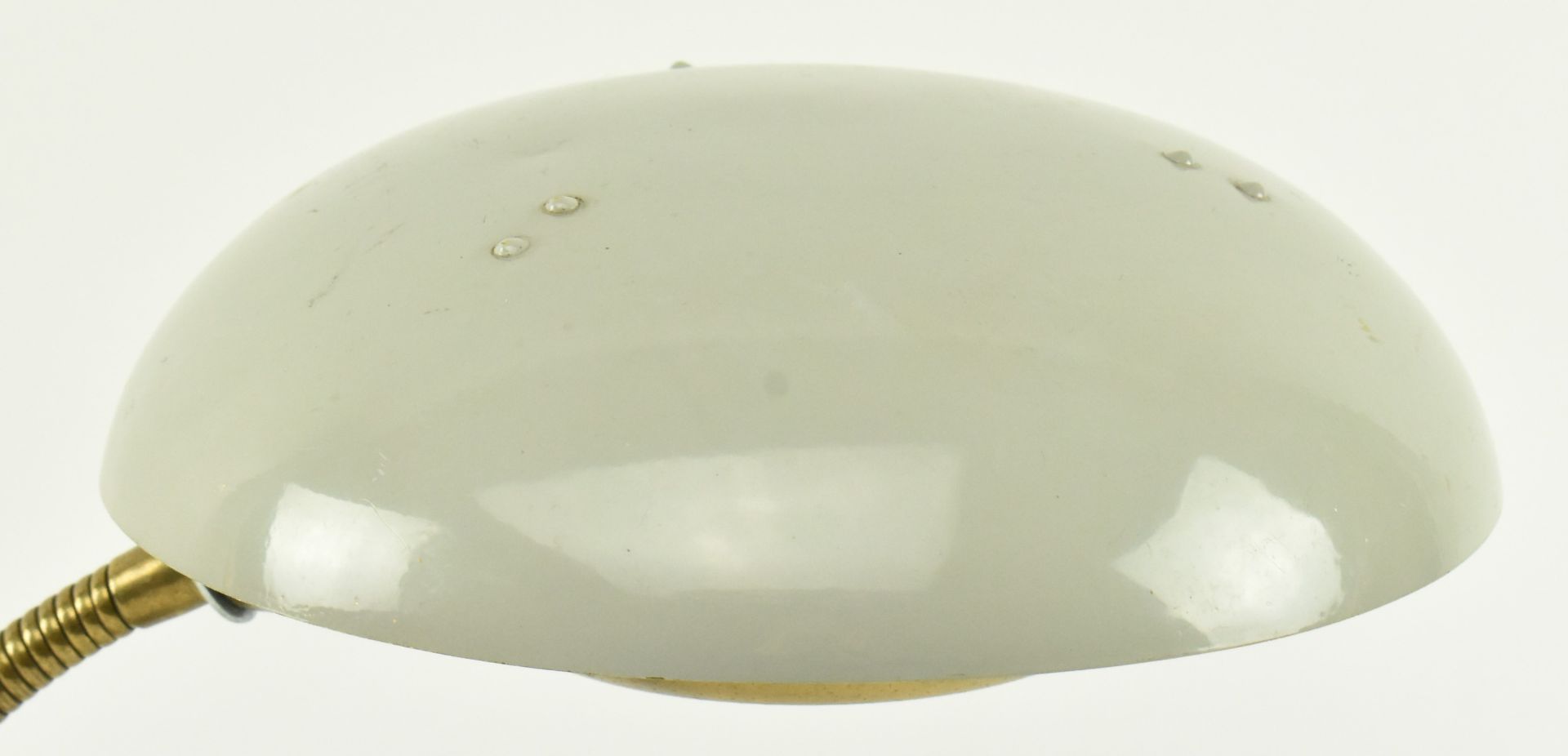 GERALD THURSTON X LIGHTOLIER - MID CENTURY ENAMEL METAL LAMP - Image 4 of 7