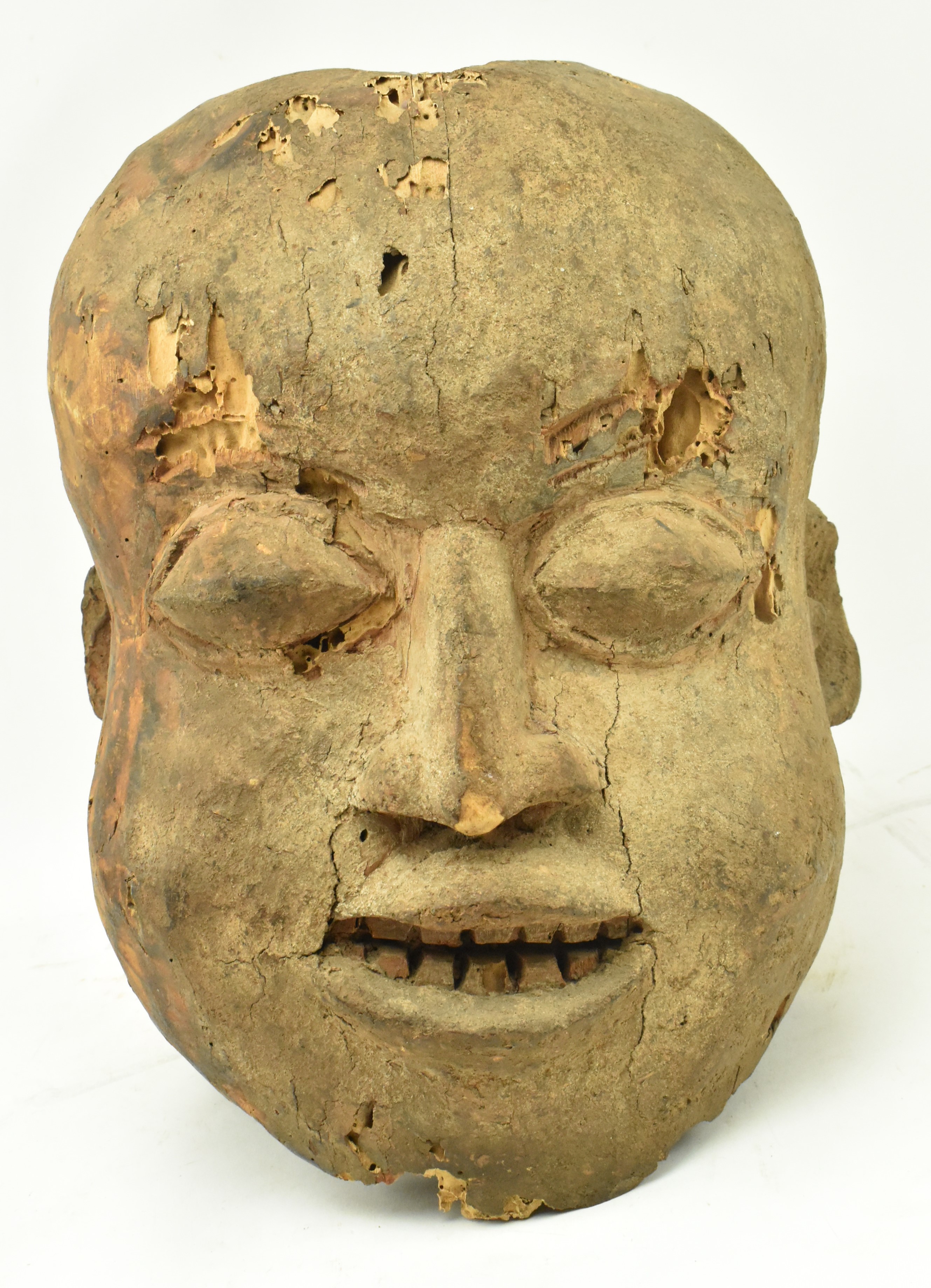 LARGE CENTRAL AFRICAN CAMEROON TRIBAL CARVED WOOD HEAD BUST - Image 2 of 8