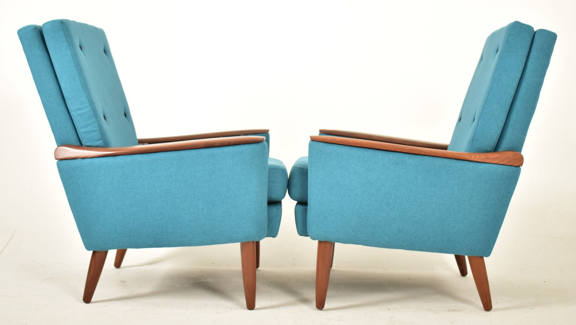 GREAVES & THOMAS - PAIR OF 20TH CENTURY TEAK ARMCHAIRS - Image 4 of 5