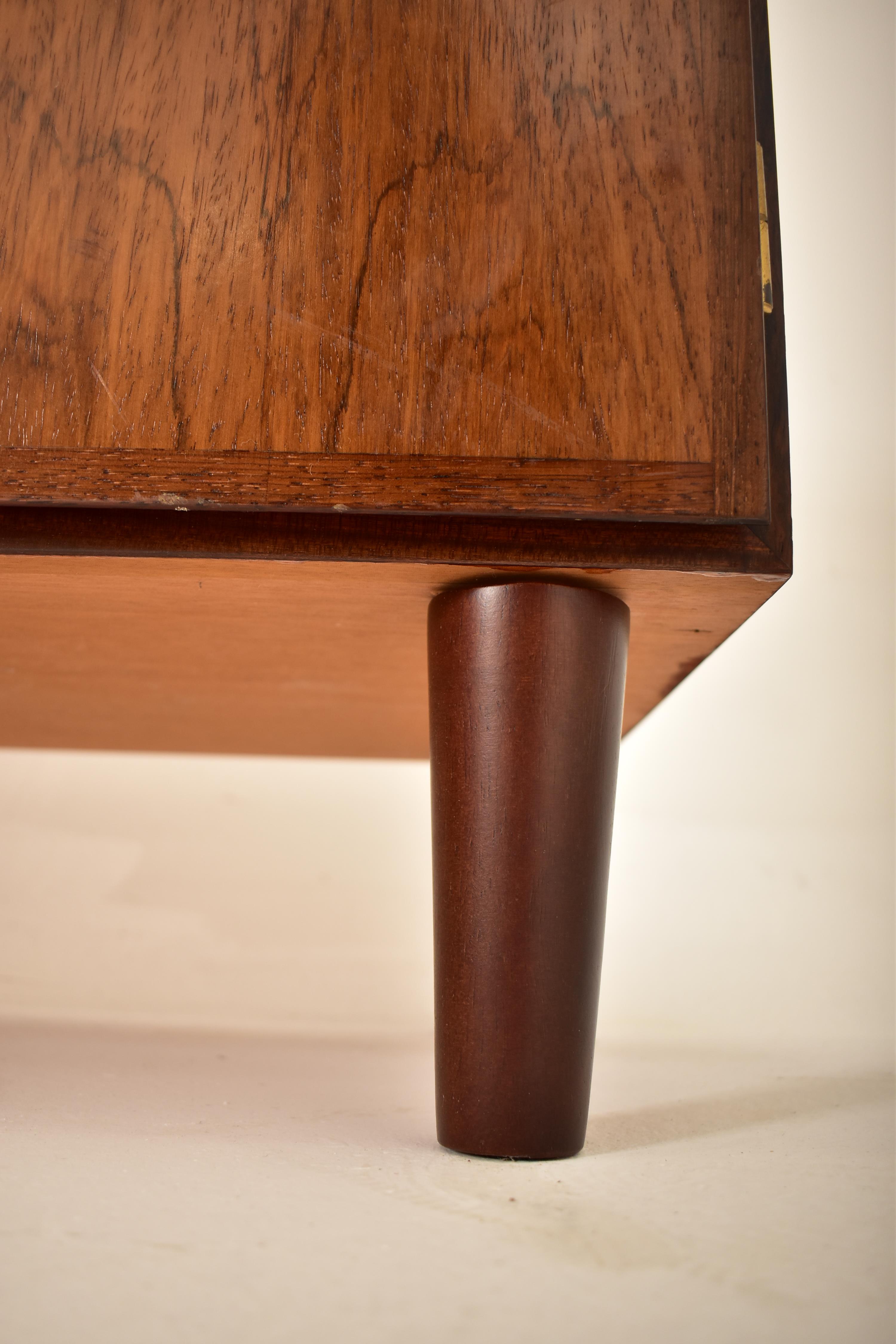 OMANN JUN - RETRO DANISH DESIGNER AFROMOSIA TEAK CUPBOARD - Image 4 of 5