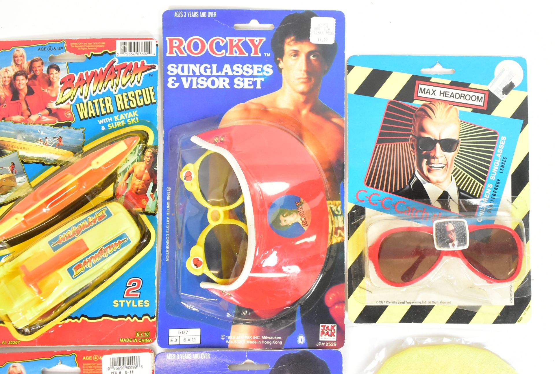 COLLECTION OF VINTAGE TV & FILM RACK PACK TOYS - Image 5 of 5