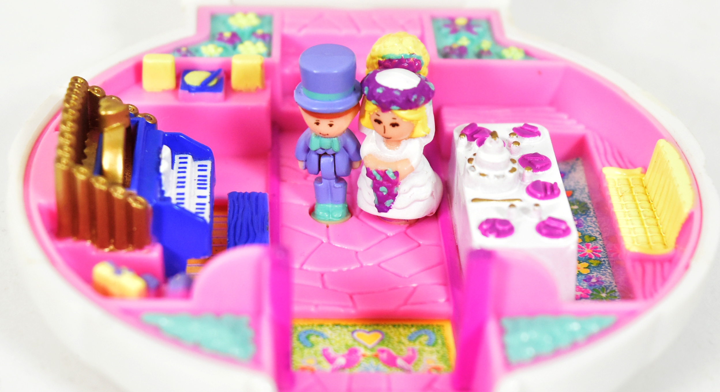 POLLY POCKET - VINTAGE BLUEBIRD NANCYS WEDDING DAY POLLY POCKET - Image 2 of 6