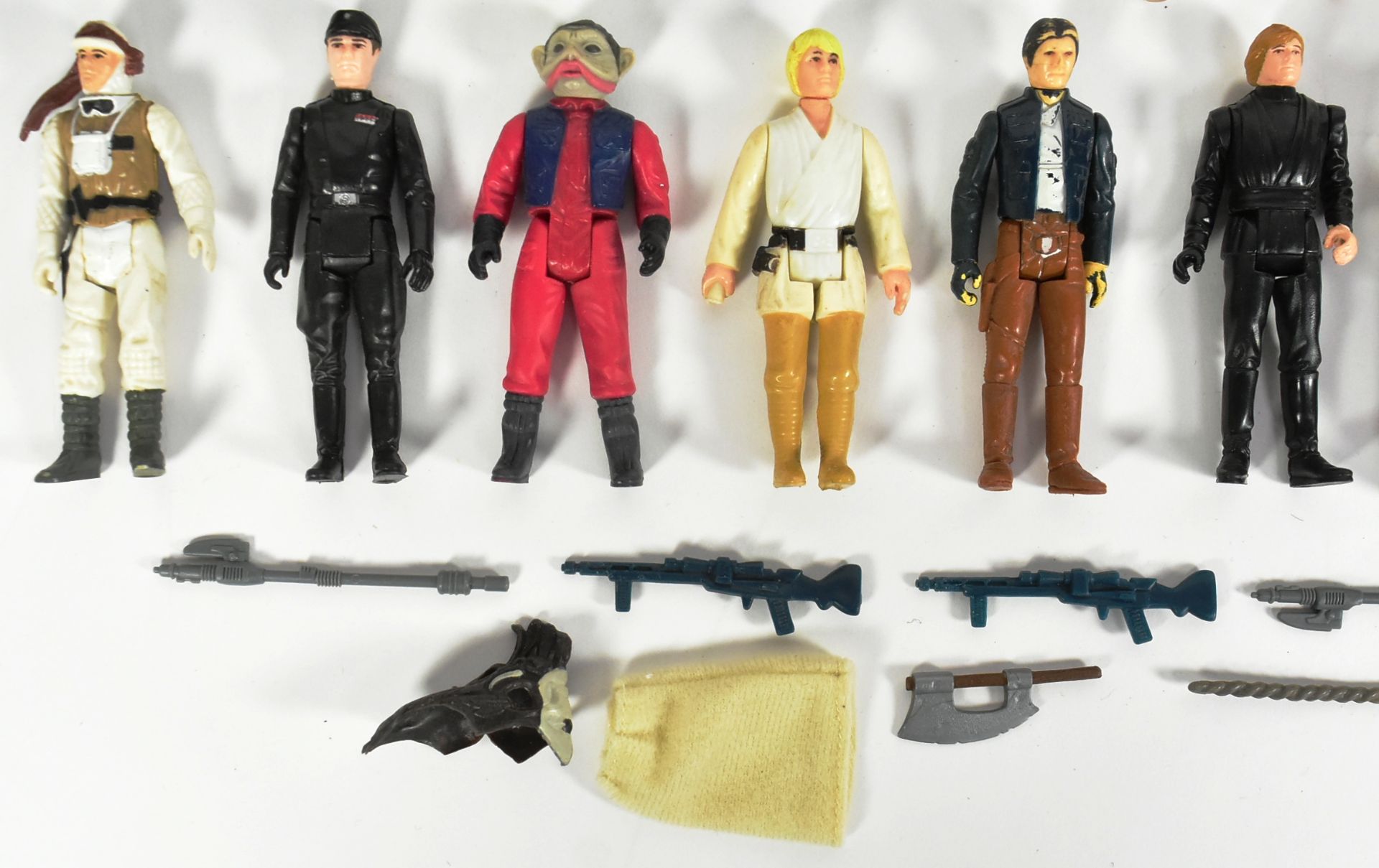 STAR WARS - COLLECTION OF VINTAGE ACTION FIGURES - Image 4 of 5