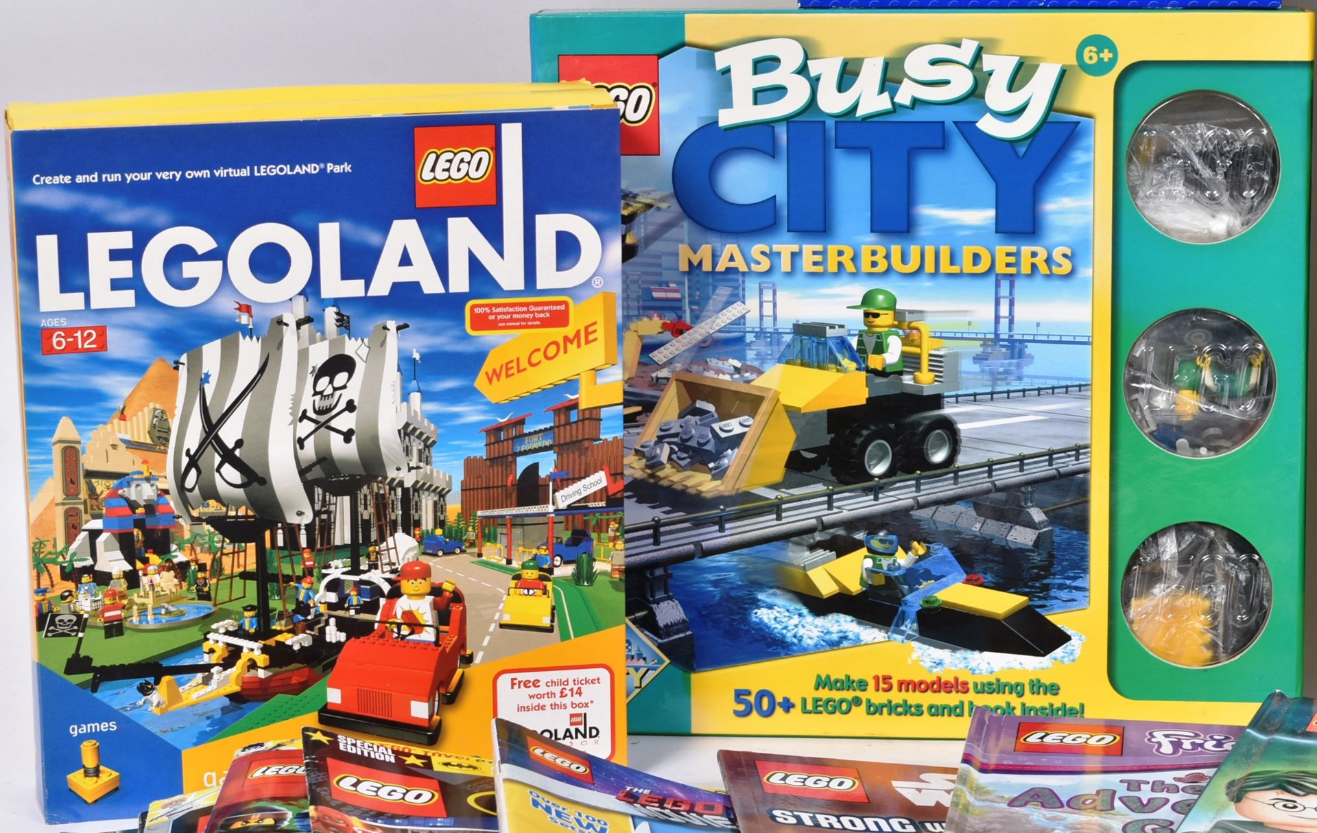 LEGO - COLLECTION OF LEGO SETS, MINIFIGURES & BOOKS - Image 4 of 6