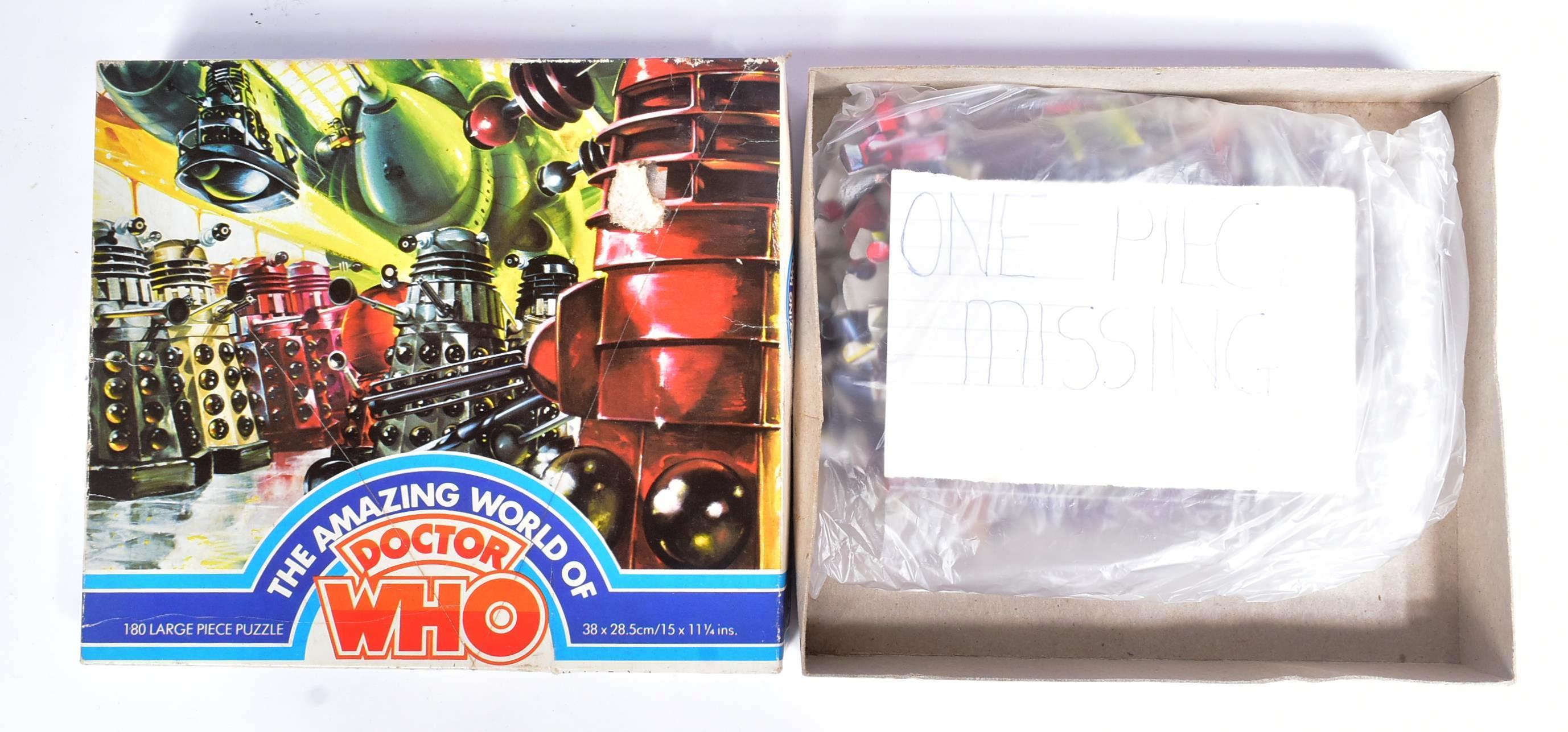 DOCTOR WHO - COLLECTION OF VINTAGE JIGSAW PUZZLES - Image 5 of 6