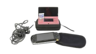 RETRO GAMING - PSP & NINTENDO 3DS HAND HELD CONSOLES