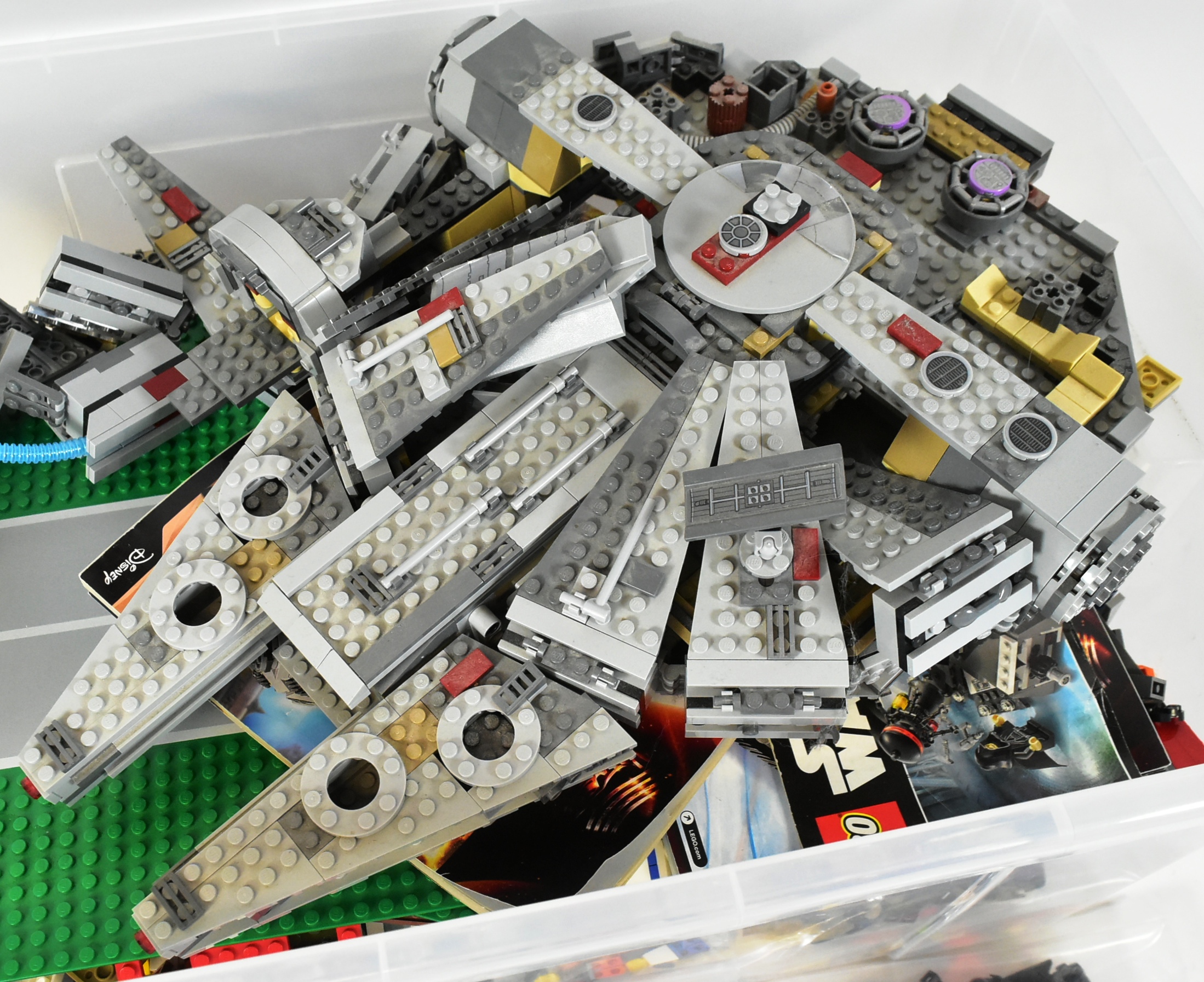 LEGO - LOOSE BRICKS & MINIFIGURES - Image 2 of 11