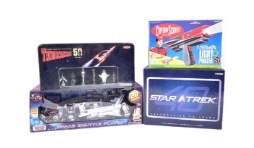 COLLECTION OF ASSORTED SPACE THEMED MODELS & PLAYSETS