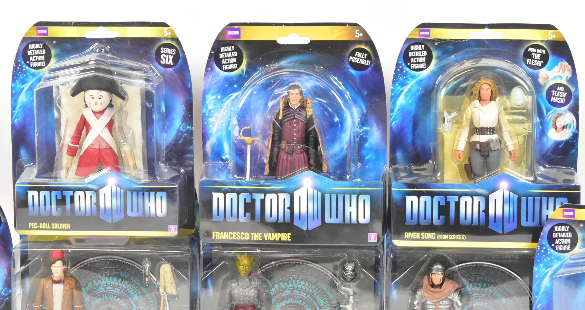 DOCTOR WHO - CHARACTER OPTIONS - CARDED ACTION FIGURES - Image 3 of 5