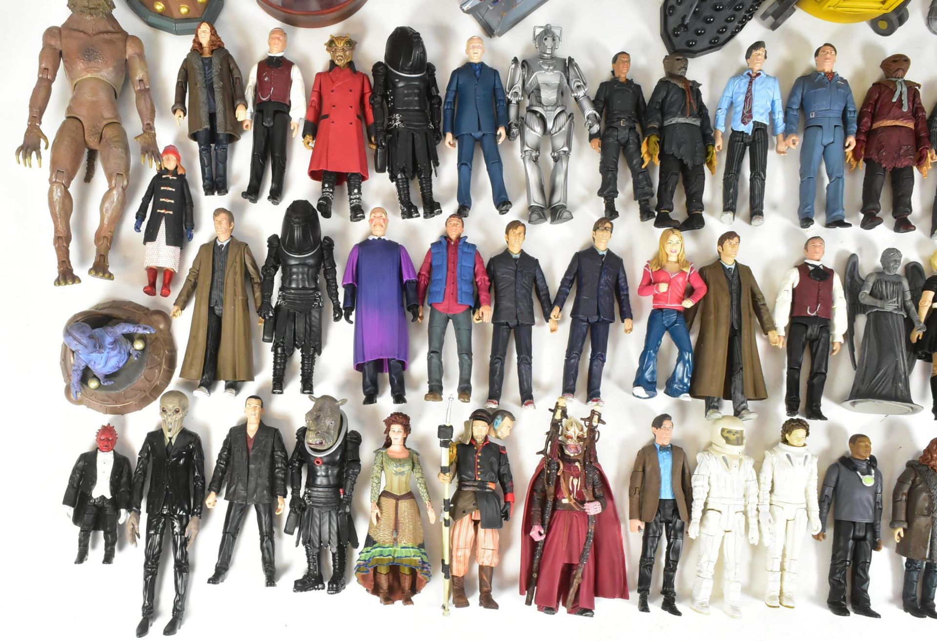 DOCTOR WHO - CHARACTER OPTIONS - LARGE COLLECTION ACTION FIGURES - Image 4 of 10