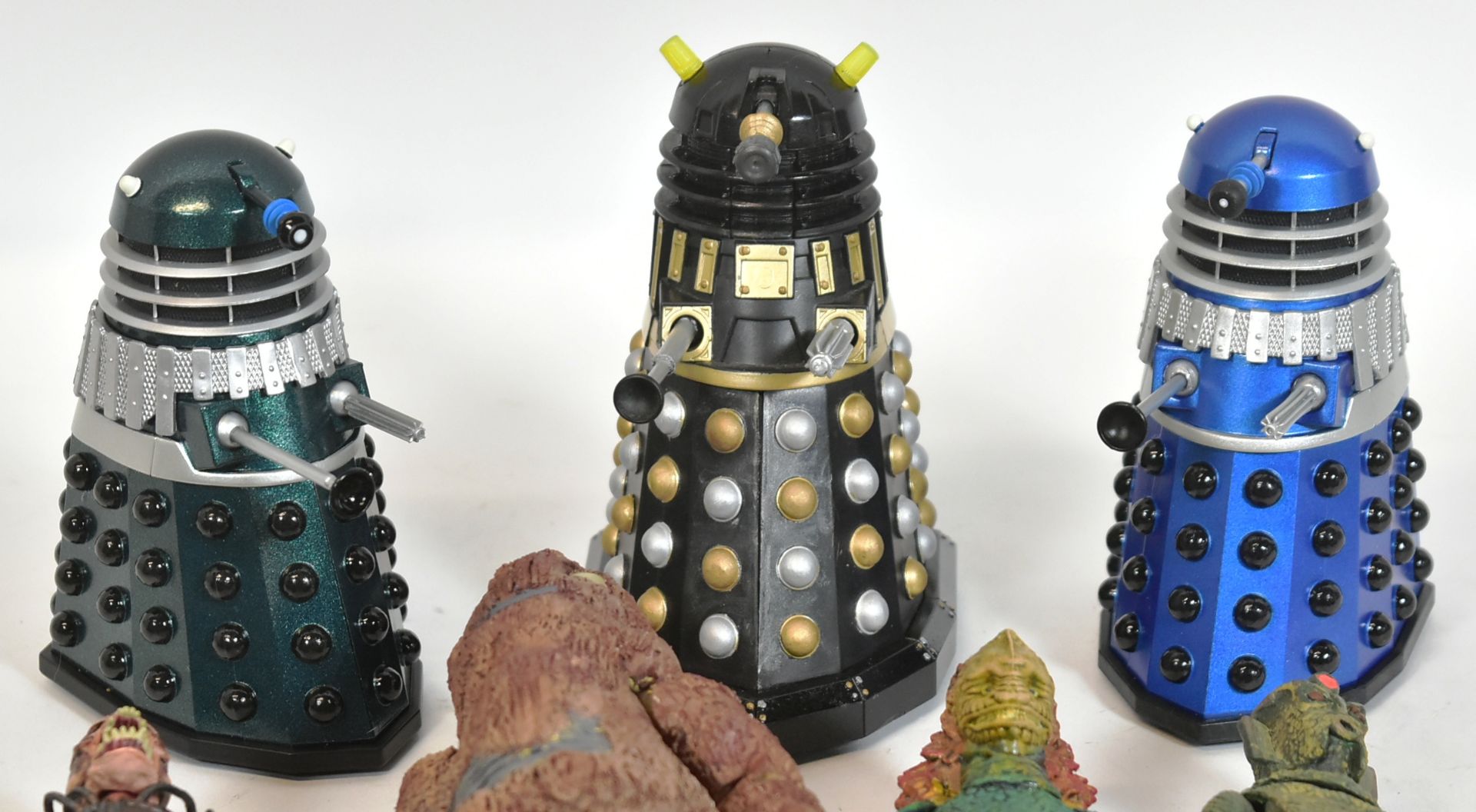 DOCTOR WHO - ACTION FIGURES - 'NEW WHO' & CLASSIC WHO - Image 2 of 5