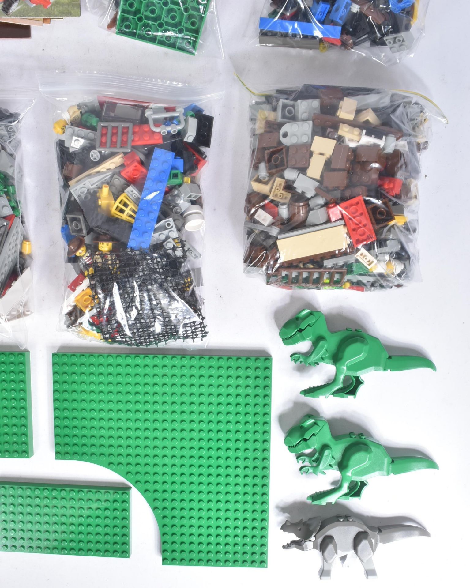 LEGO - COLLECTION OF X10 LEGO ADVENTURE SETS - Bild 4 aus 8