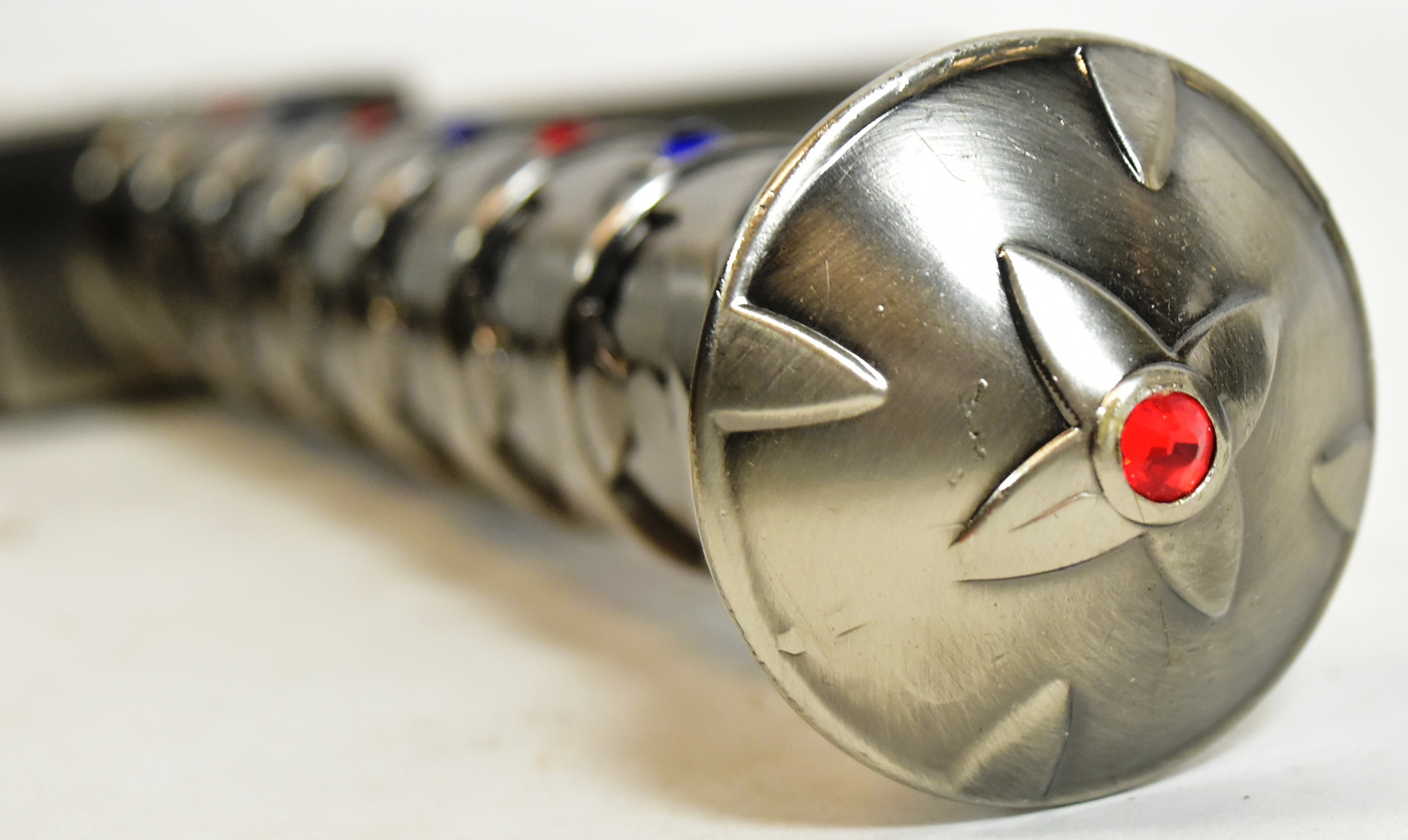 THUNDERCATS - THE SWORD OF OMENS - REPLICA SWORD - Image 6 of 6