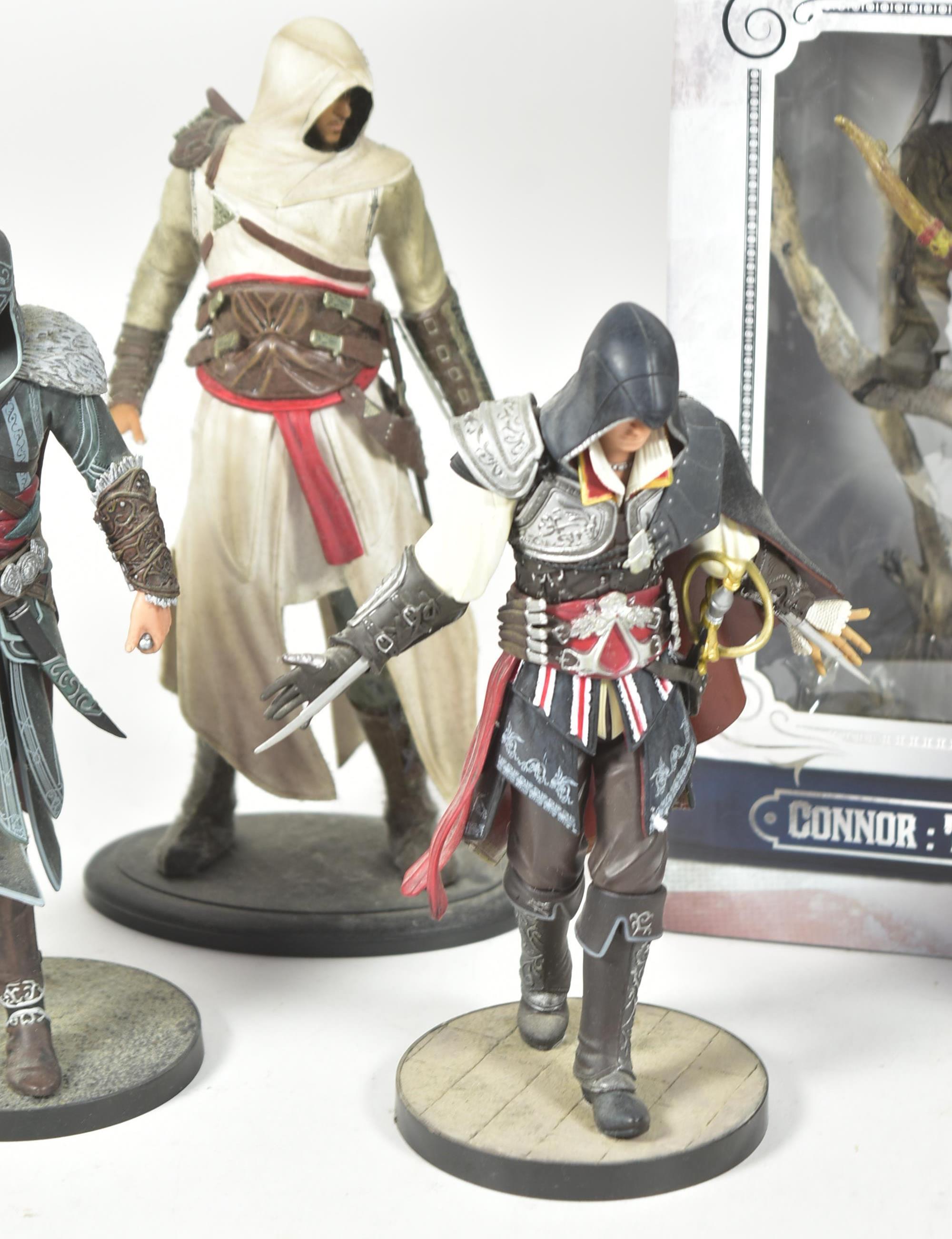ASSASSINS CREED - UBI COLLECIBLES FIGURINES - Image 3 of 6