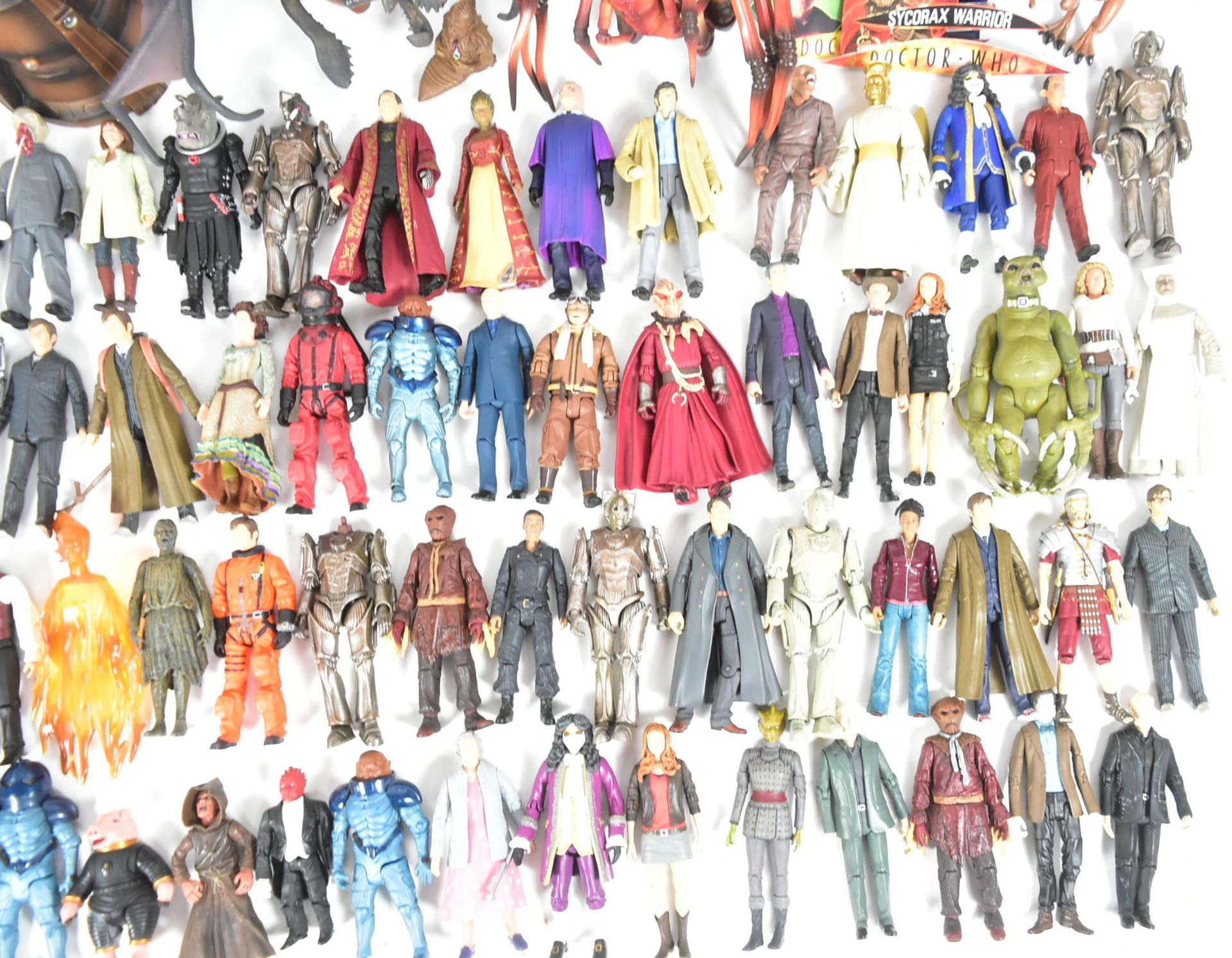DOCTOR WHO - CHARACTER OPTIONS - ACTION FIGURES - Image 4 of 10