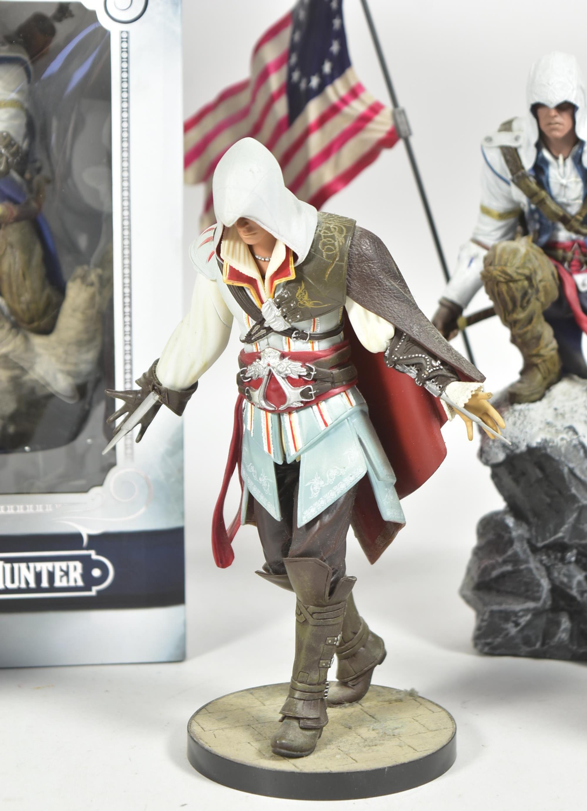 ASSASSINS CREED - UBI COLLECIBLES FIGURINES - Image 5 of 6