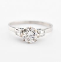 1920S PLATINUM & DIAMOND SOLITAIRE RING