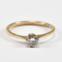 9CT GOLD & DIAMOND SOLITAIRE RING