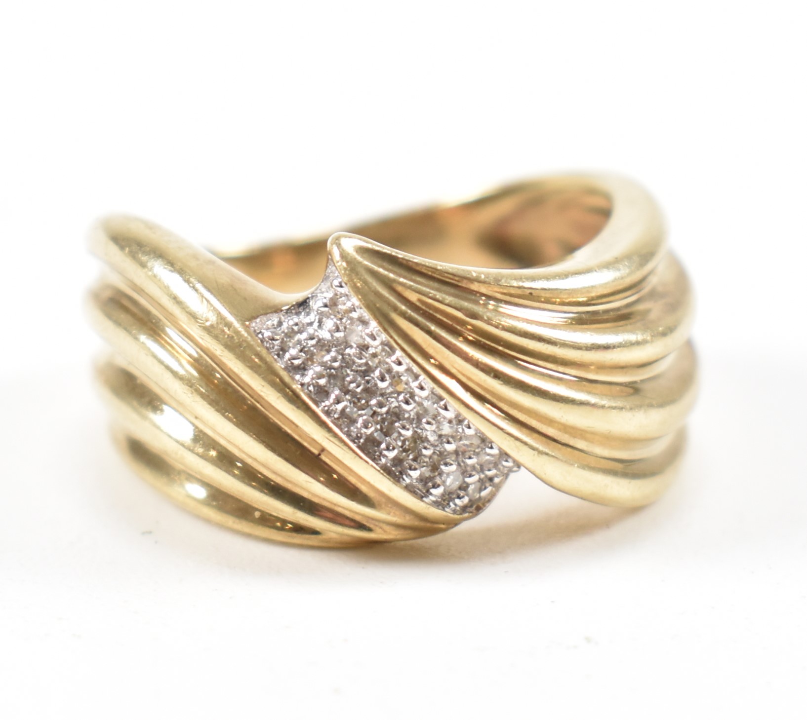 HALLMARKED 9CT GOLD & DIAMOND RING - Image 2 of 6