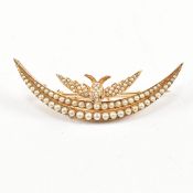 19TH CENTURY 15CT GOLD SWALLOW & CRESCENT BROOCH PIN