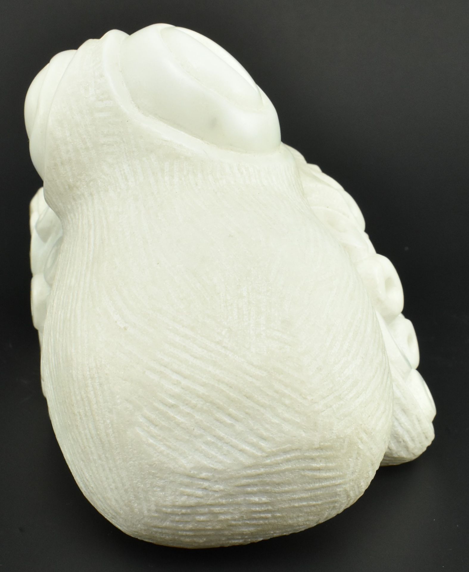 DARREN YEADON (B. 1970) - WHITE MARBLE OCTUPUS - Bild 4 aus 6