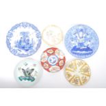 COLLECTION OF 19TH CENTURY & LATER CERAMIC DISPLAY PLATES