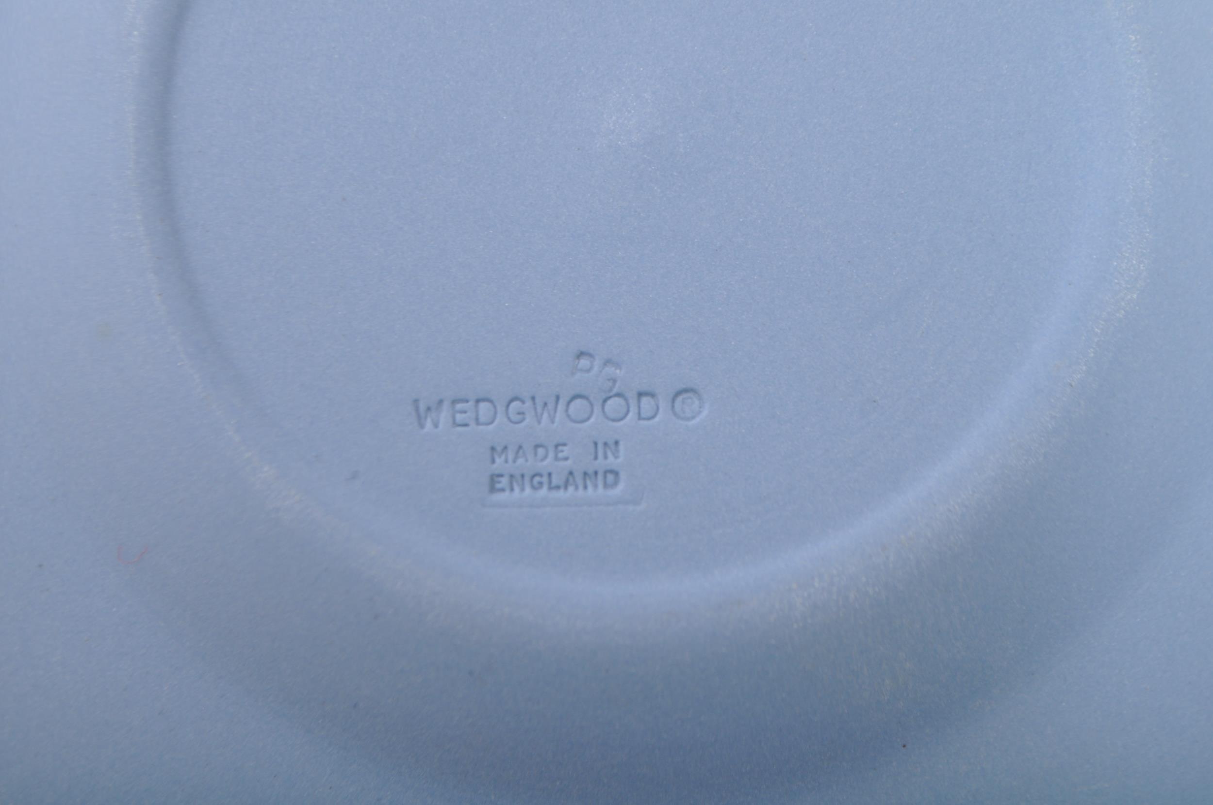 LARGE COLLECTION OF WEDGWOOD JASPERWARE PORCELAIN - Image 6 of 6