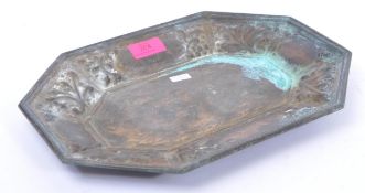 19TH CENTURY HEXADIX BRONZE TRAY WITH SCROLLWORK DETAILING