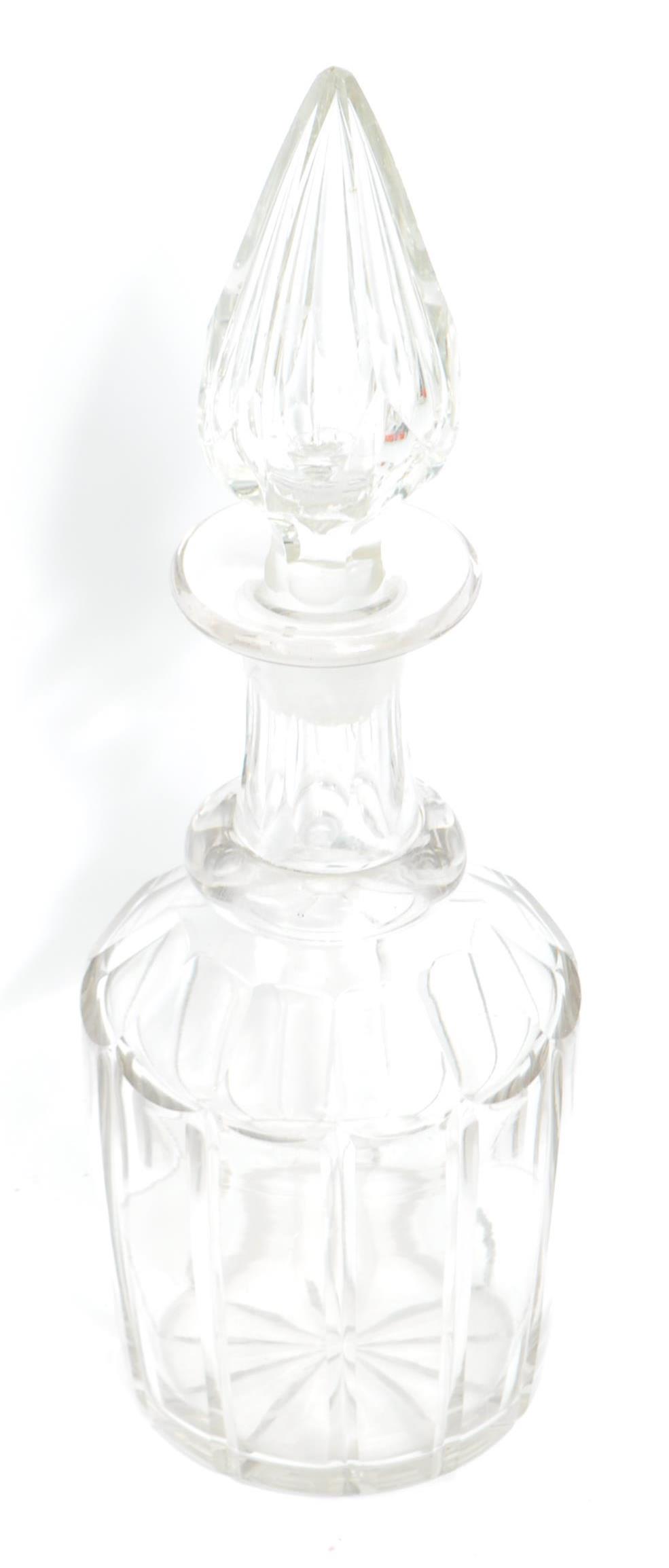 19TH CENTURY SINGLE RING GEORGIAN GLASS SPIRE STOPPE DECANTER - Image 2 of 4