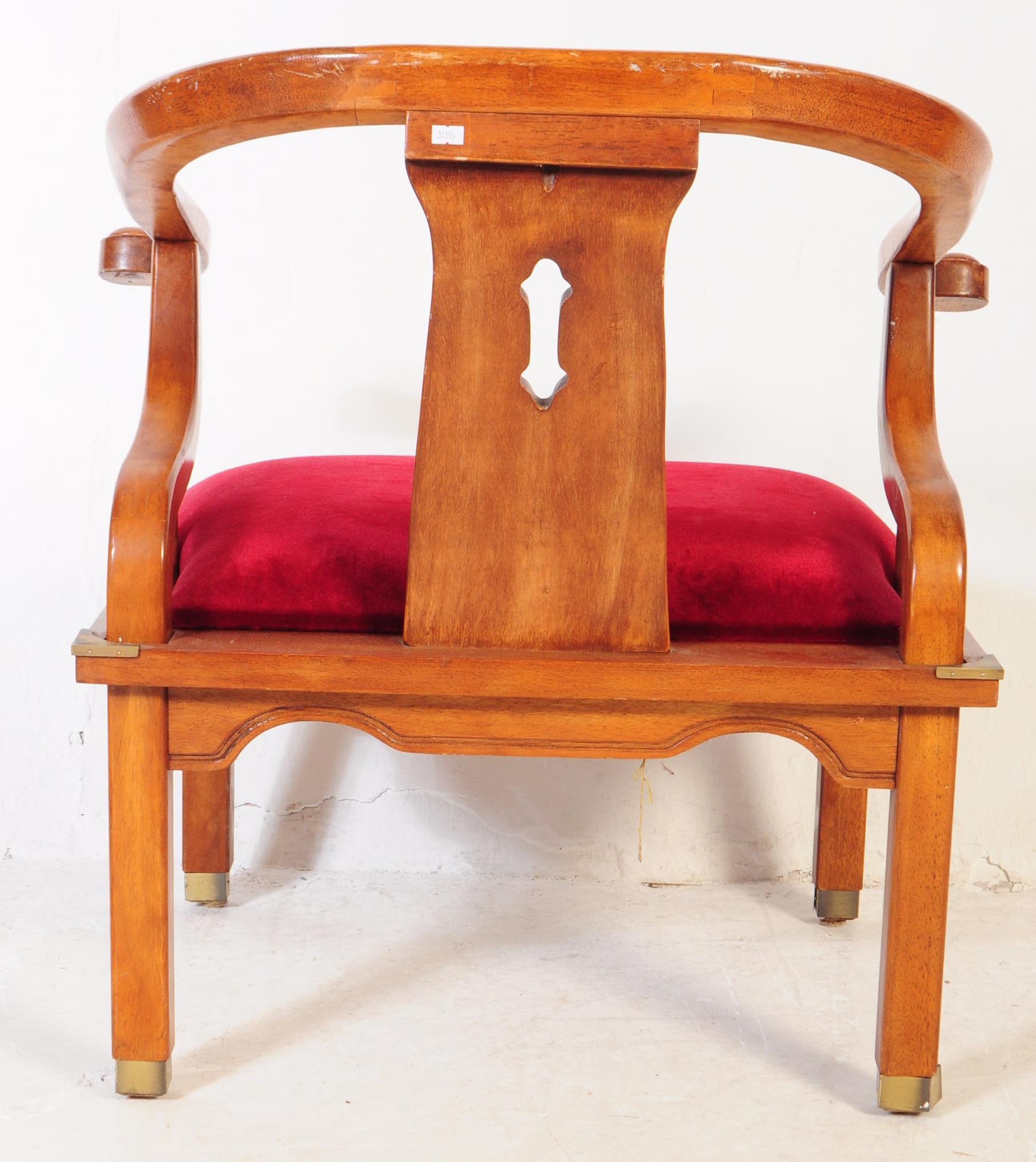 JAMES MONT MING STYLE HORSESHOE BACK ARMCHAIR - Image 4 of 6