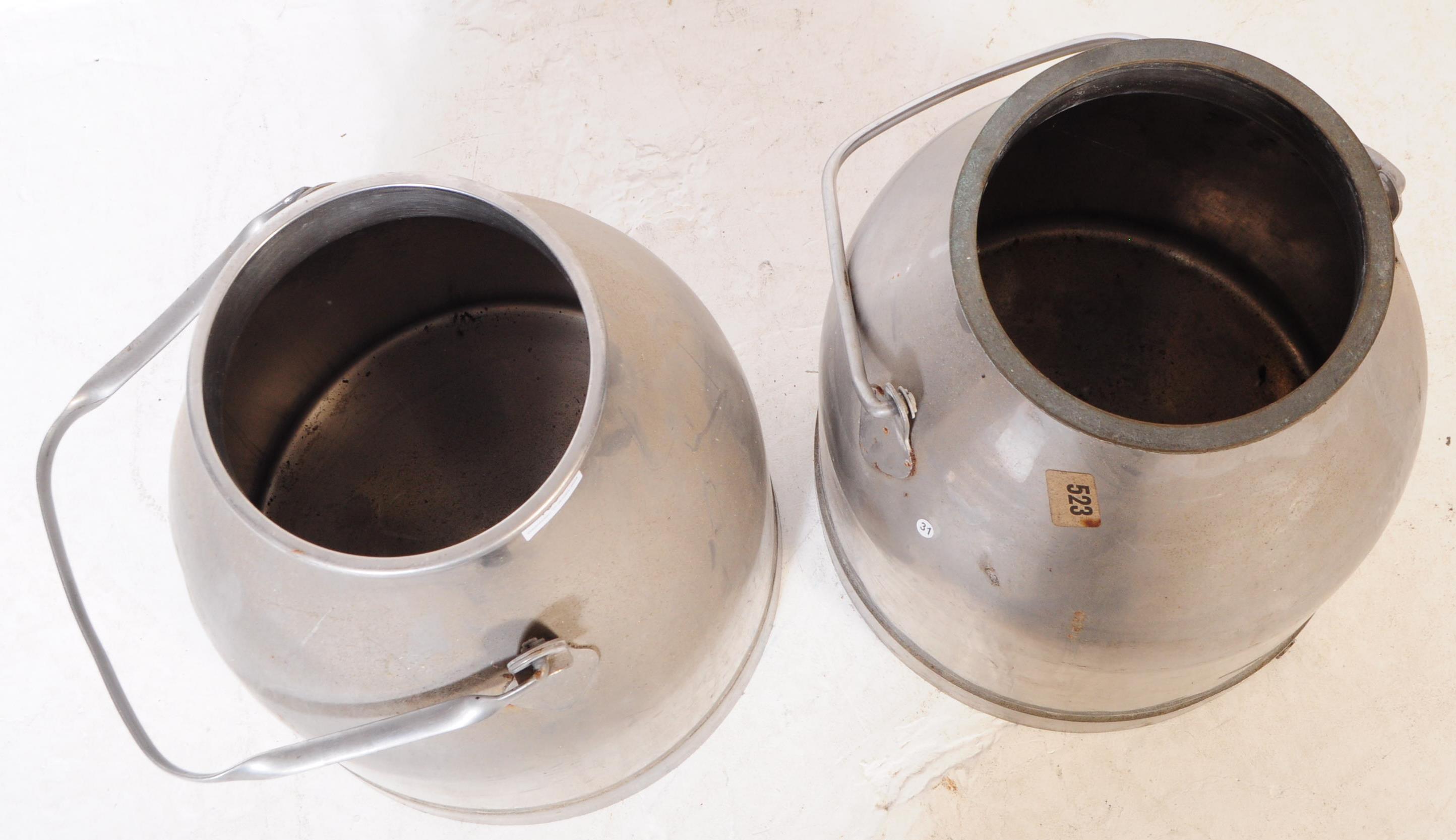 PAIR OF VINTAGE 20TH CENTURY SWEDISH STYLE MILK CHURNS - Image 6 of 8