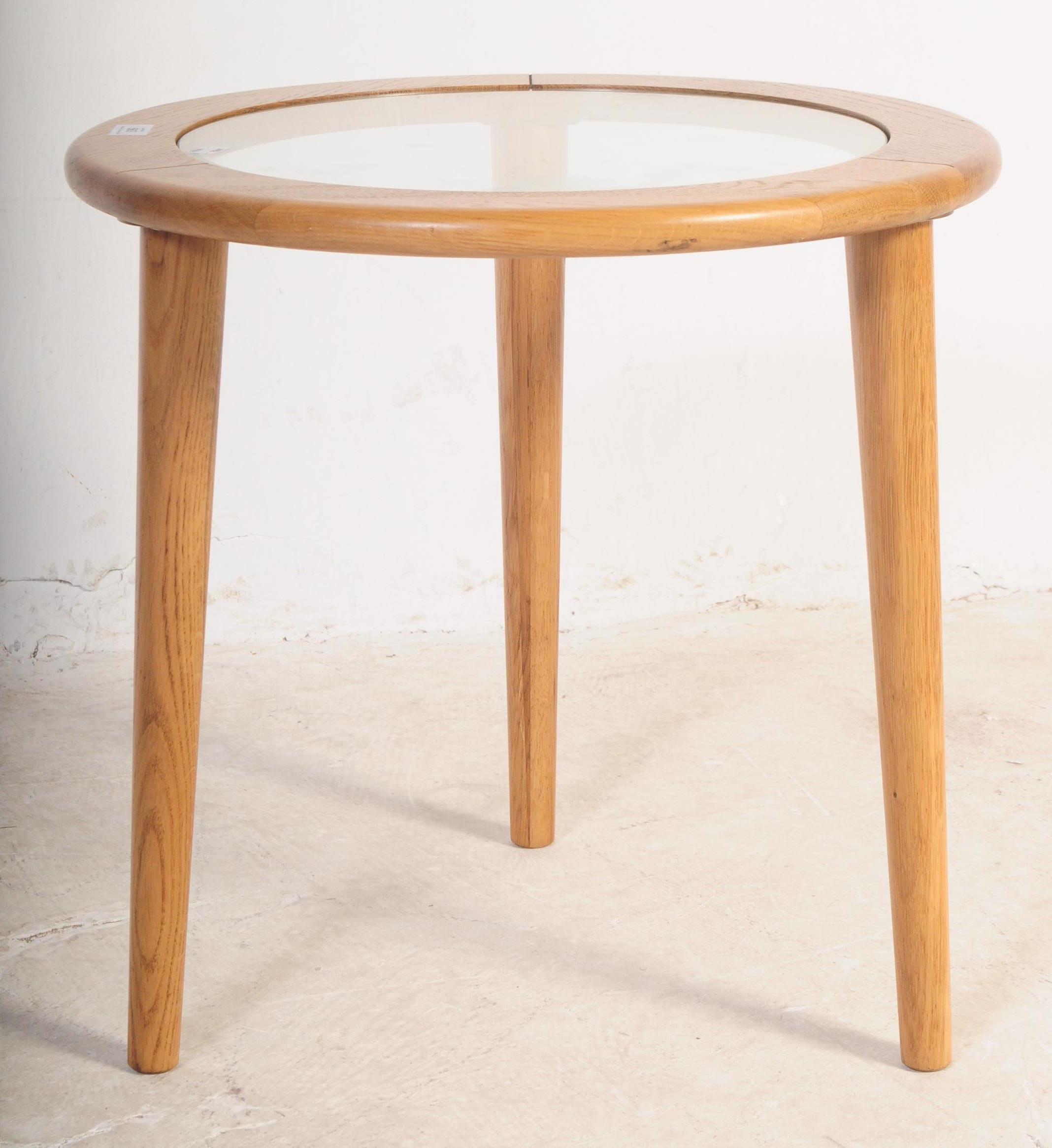 CONTEMPORARY OCCASIONAL GLASS & WOOD CIRCULAR TABLE - Image 2 of 5