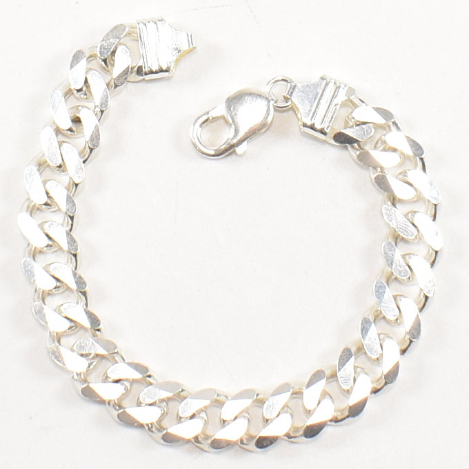 HALLMARKED 925 SILVER CURB LINK BRACELET - Image 2 of 3