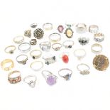 COLLECTION OF SILVER & COSTUME RINGS