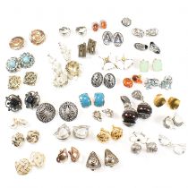 COLLECTION OF COSTUME EARRINGS