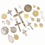 ASSORTED CRUCIFIXES & RELIGIOUS PENDANTS