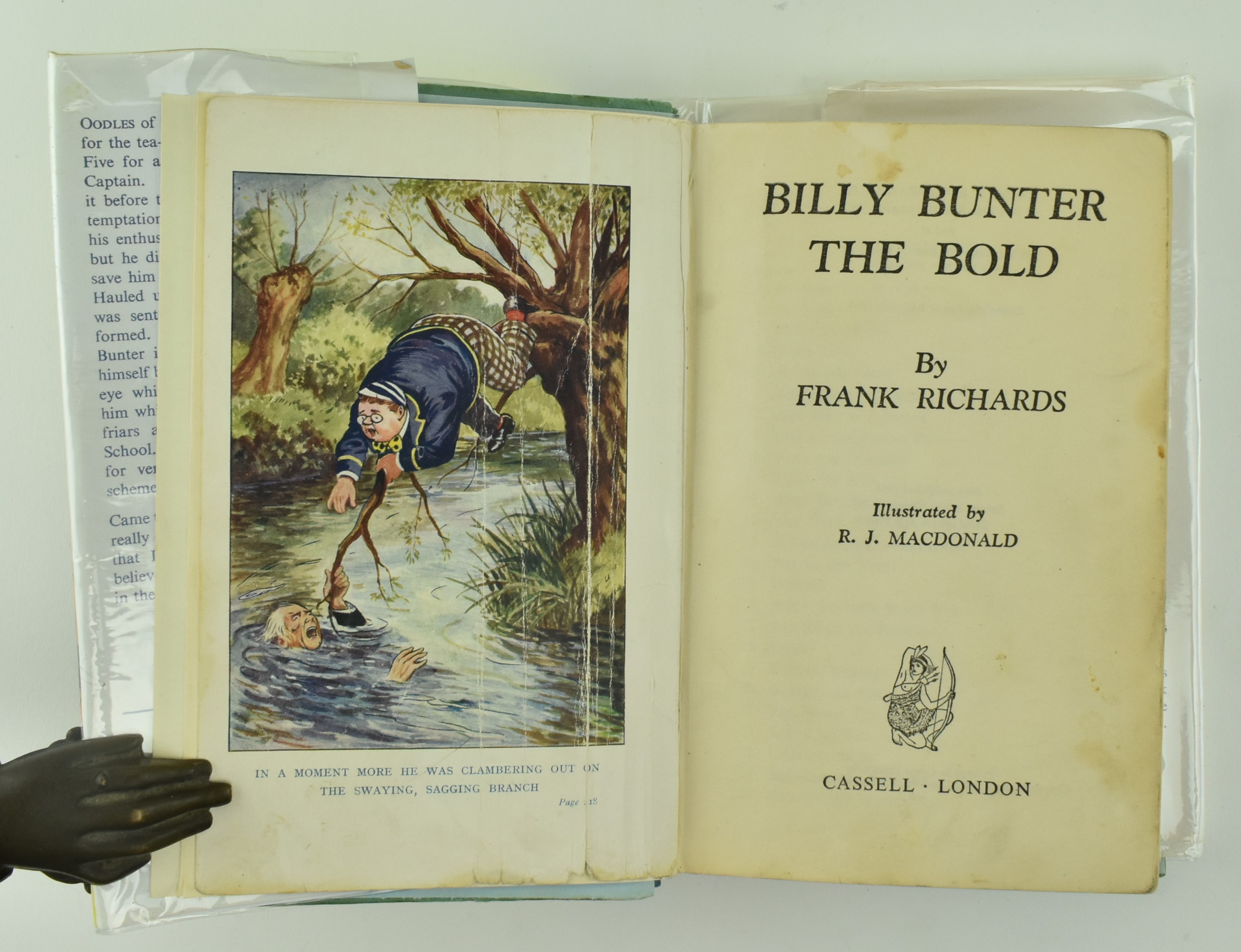 RICHARDS, FRANK. COLLECTION OF 43 BILLY BUNTER BOOKS INCL. 1ST EDS - Bild 9 aus 16