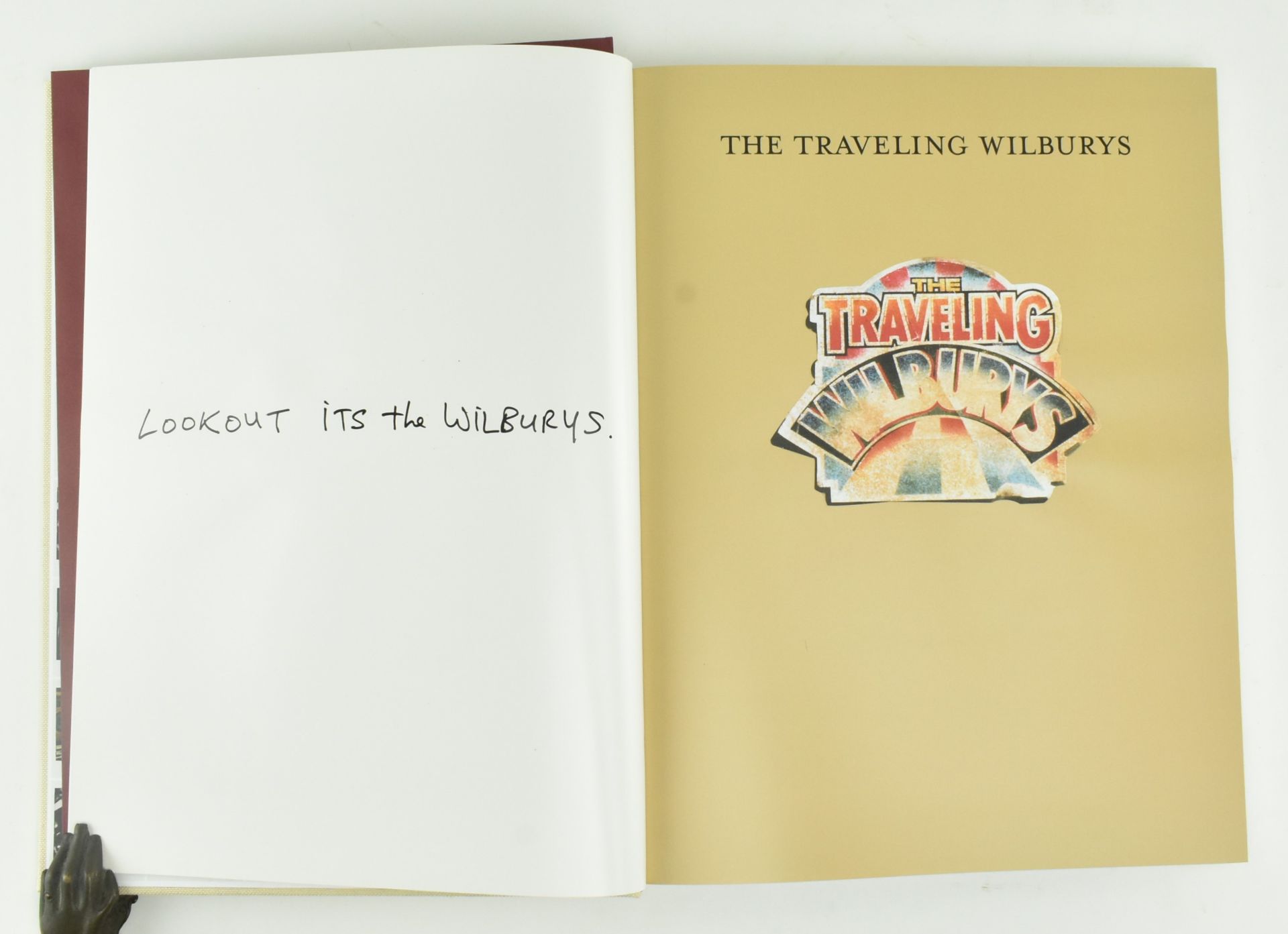 THE TRAVELLING WILBURYS. JEFF LYNNE SIGNED LIMITED EDITION - Image 5 of 11