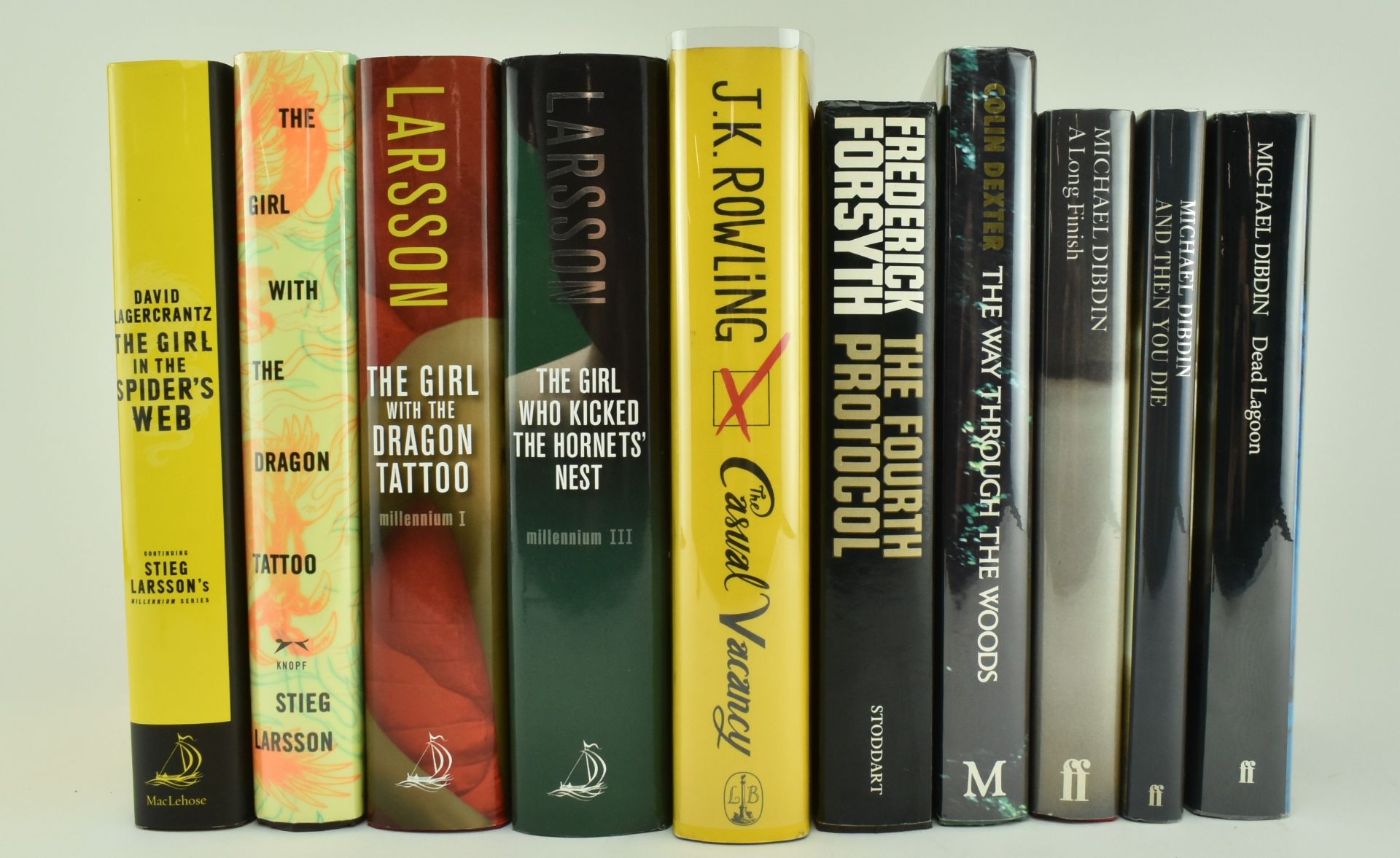 CRIME / THRILLERS. TEN MODERN FIRST EDITIONS IN DUST WRAPPERS