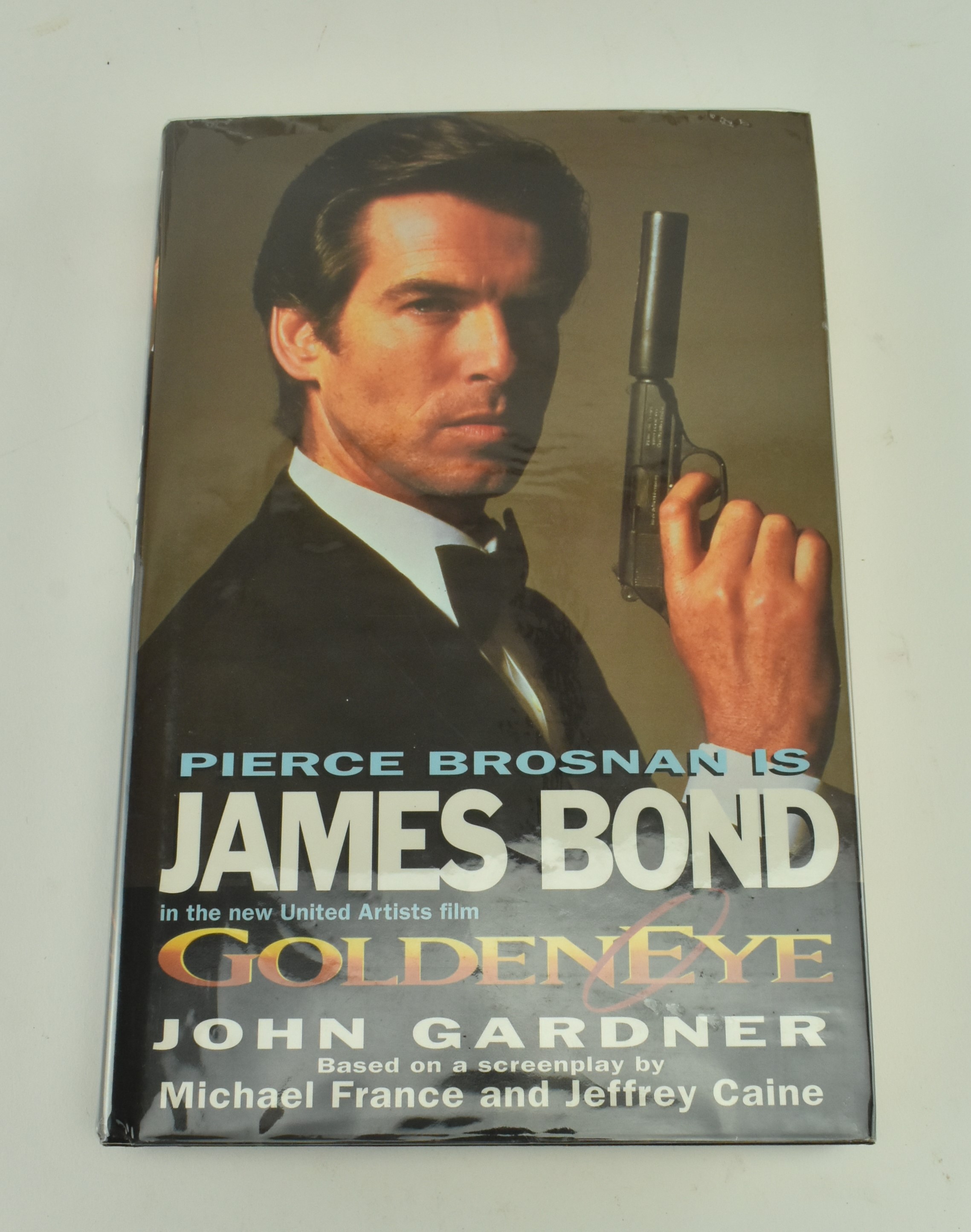 JAMES BOND NOVELS AFTER IAN FLEMING. COLLECTION OF 20 BOOKS - Bild 6 aus 10