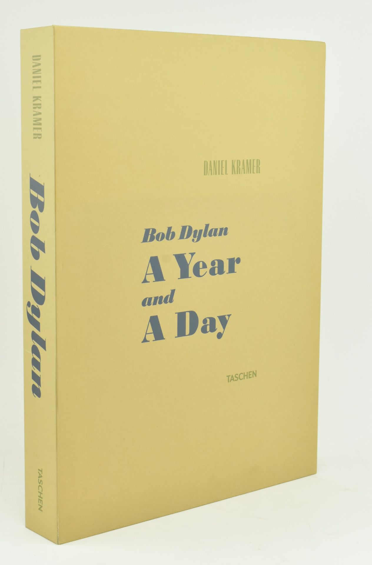 BOB DYLAN A YEAR AND A DAY. SIGNED LIMD EDITION BY DANIEL KRAMER - Bild 2 aus 11