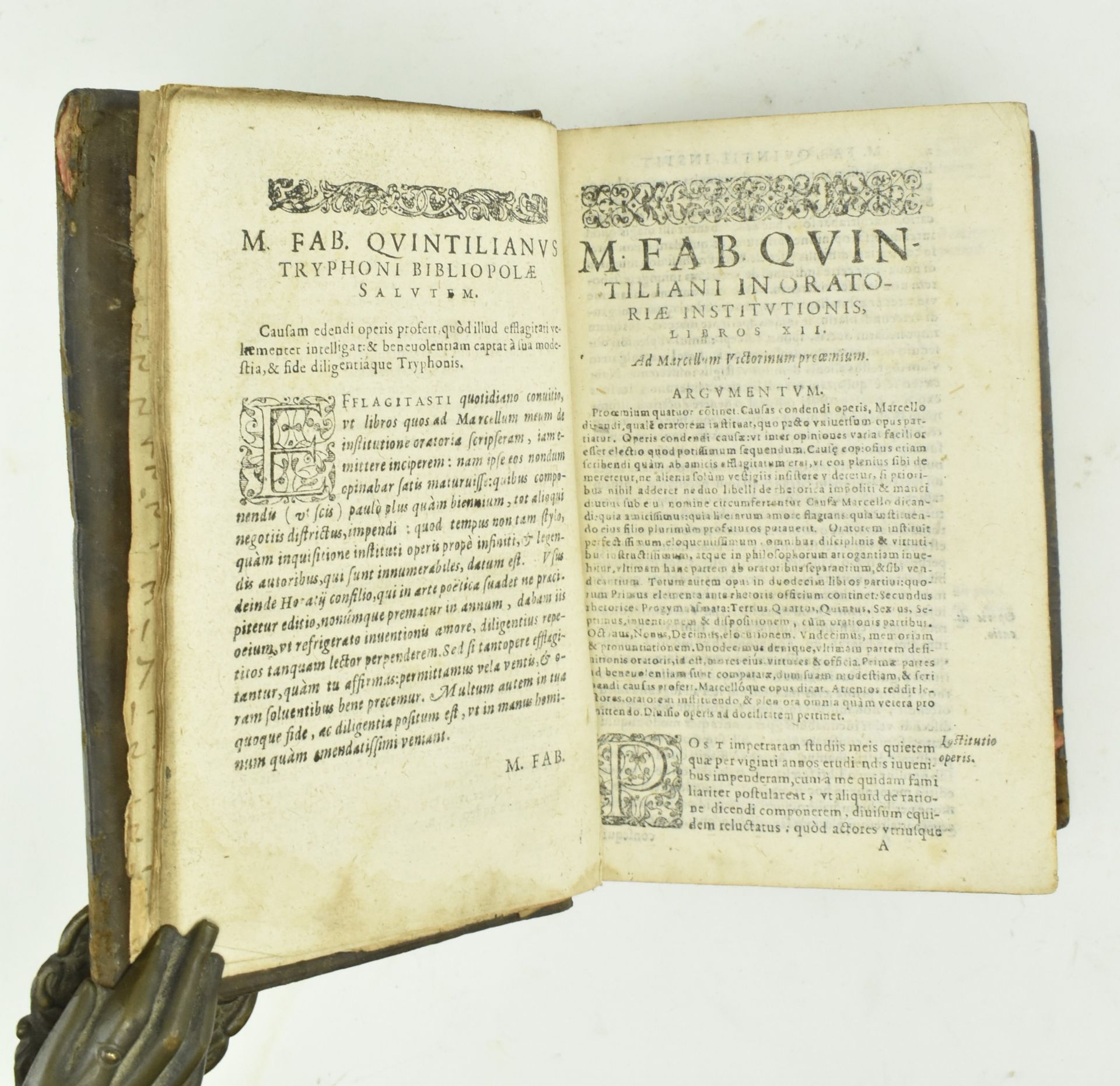 CLASSICAL BOOKS. A COLLECTION OF THREE 17TH C & LATER WORKS - Image 4 of 10