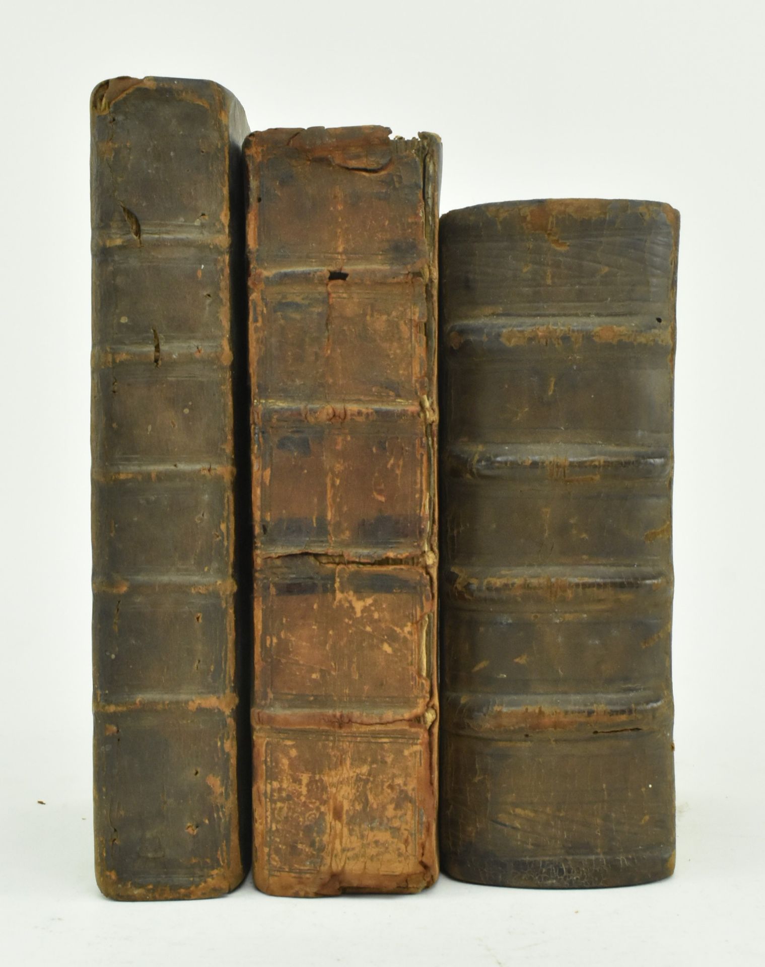 CLASSICAL BOOKS. A COLLECTION OF THREE 17TH C & LATER WORKS - Image 2 of 10