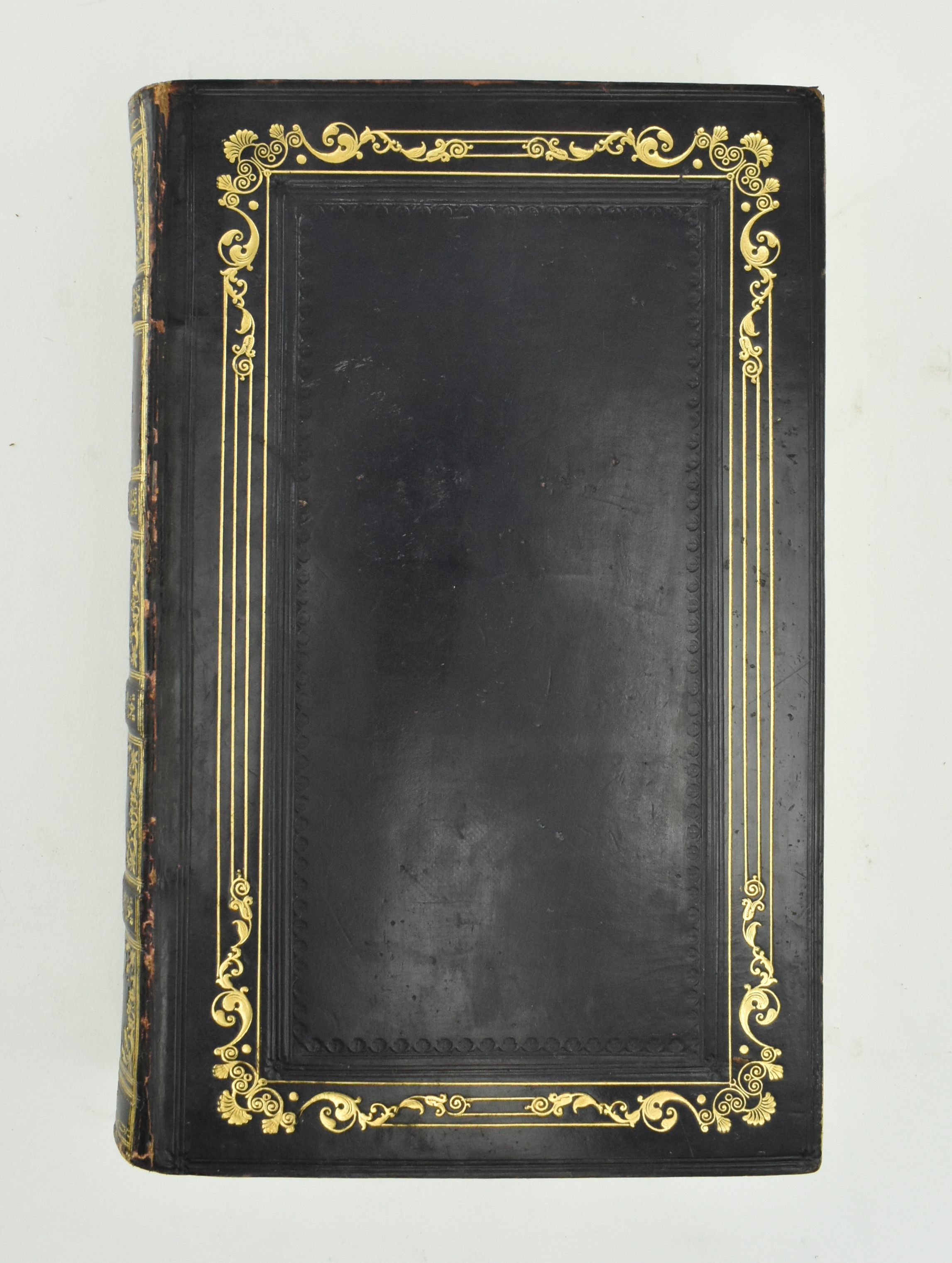 BINDINGS. COLLECTION OF VICTORIAN & LATER GILT LEATHER BINDINGS - Bild 8 aus 9