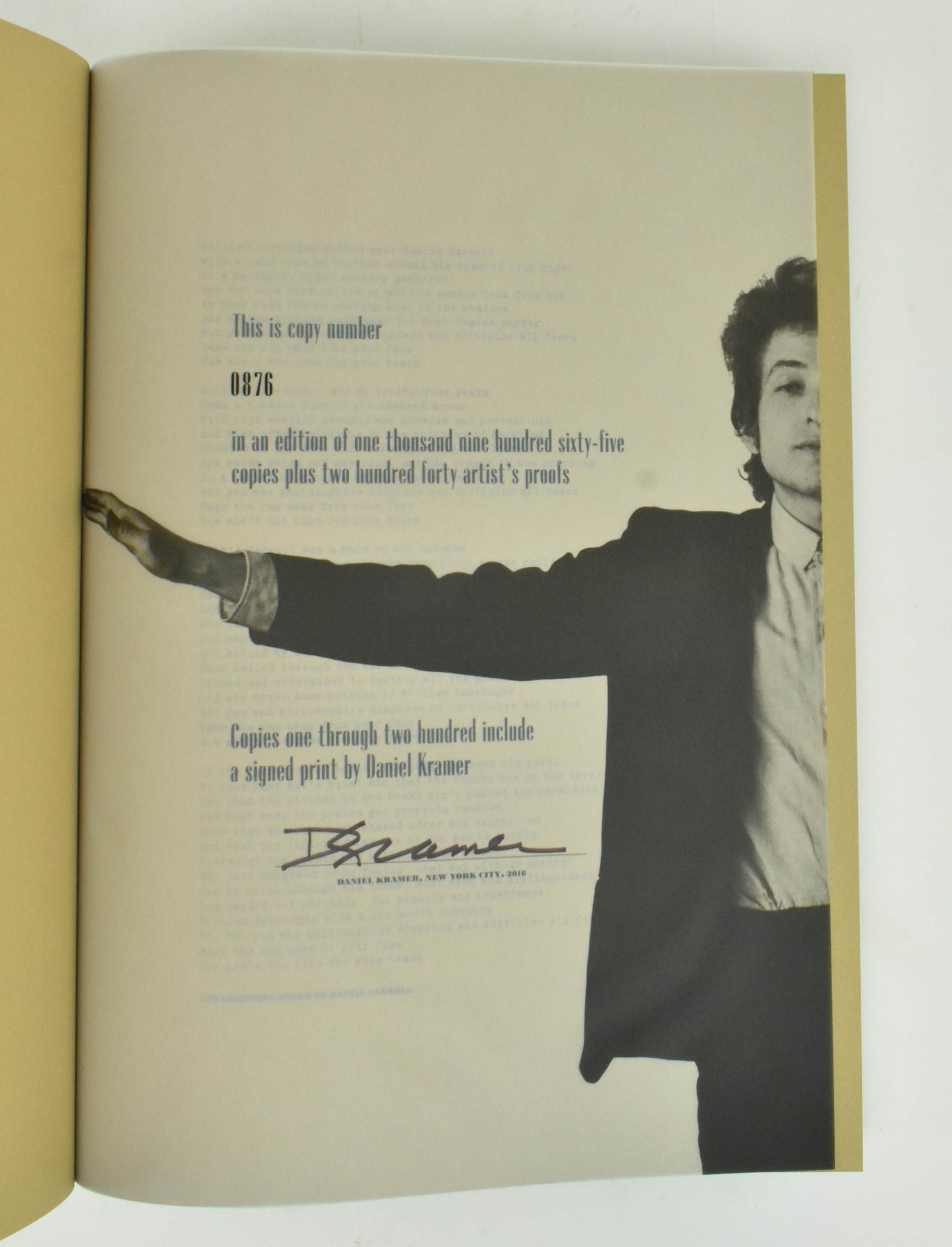 BOB DYLAN A YEAR AND A DAY. SIGNED LIMD EDITION BY DANIEL KRAMER - Bild 3 aus 11