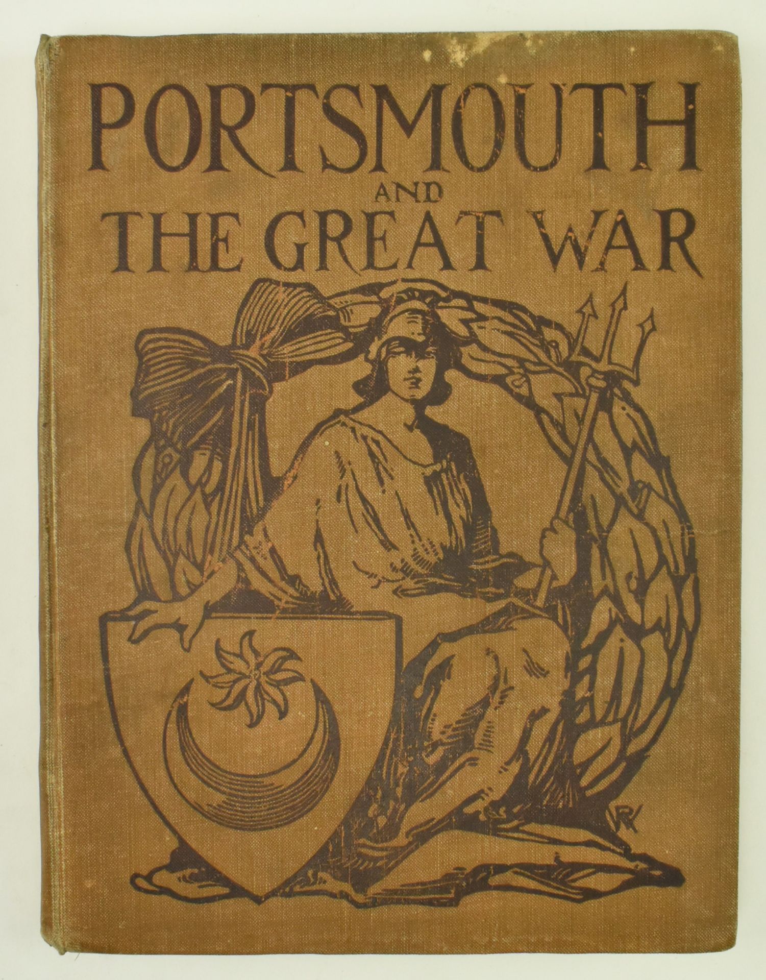 MILITARY WWI INTEREST. COLLECTION OF BOOKS ON THE GREAT WAR - Image 5 of 10